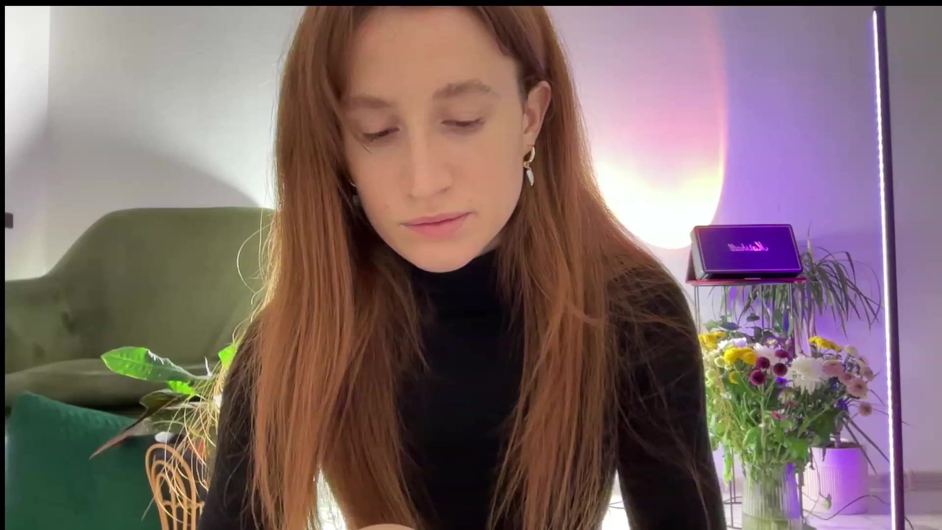 Gallery image thumbnail from LovelyBvnny's myfreecams stream on, 01/01/2024, 17:35 image 7 of 20