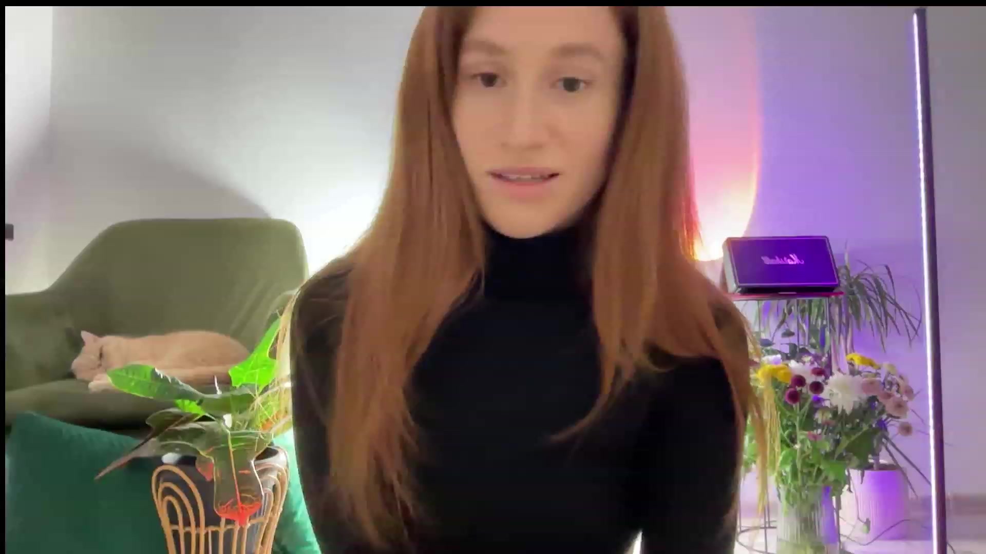 Gallery image thumbnail from LovelyBvnny's myfreecams stream on, 01/01/2024, 17:35 image 2 of 20