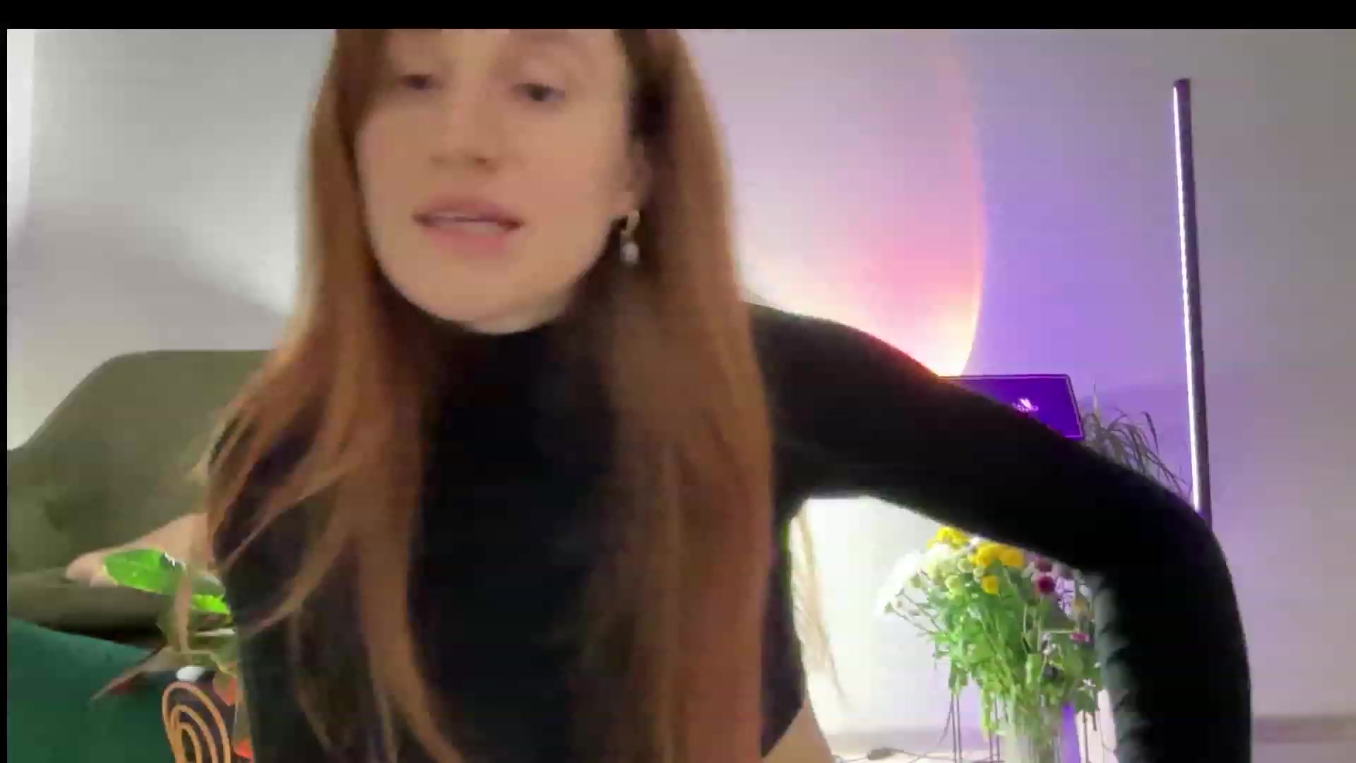 Gallery image thumbnail from LovelyBvnny's myfreecams stream on, 01/01/2024, 20:59 image 20 of 20