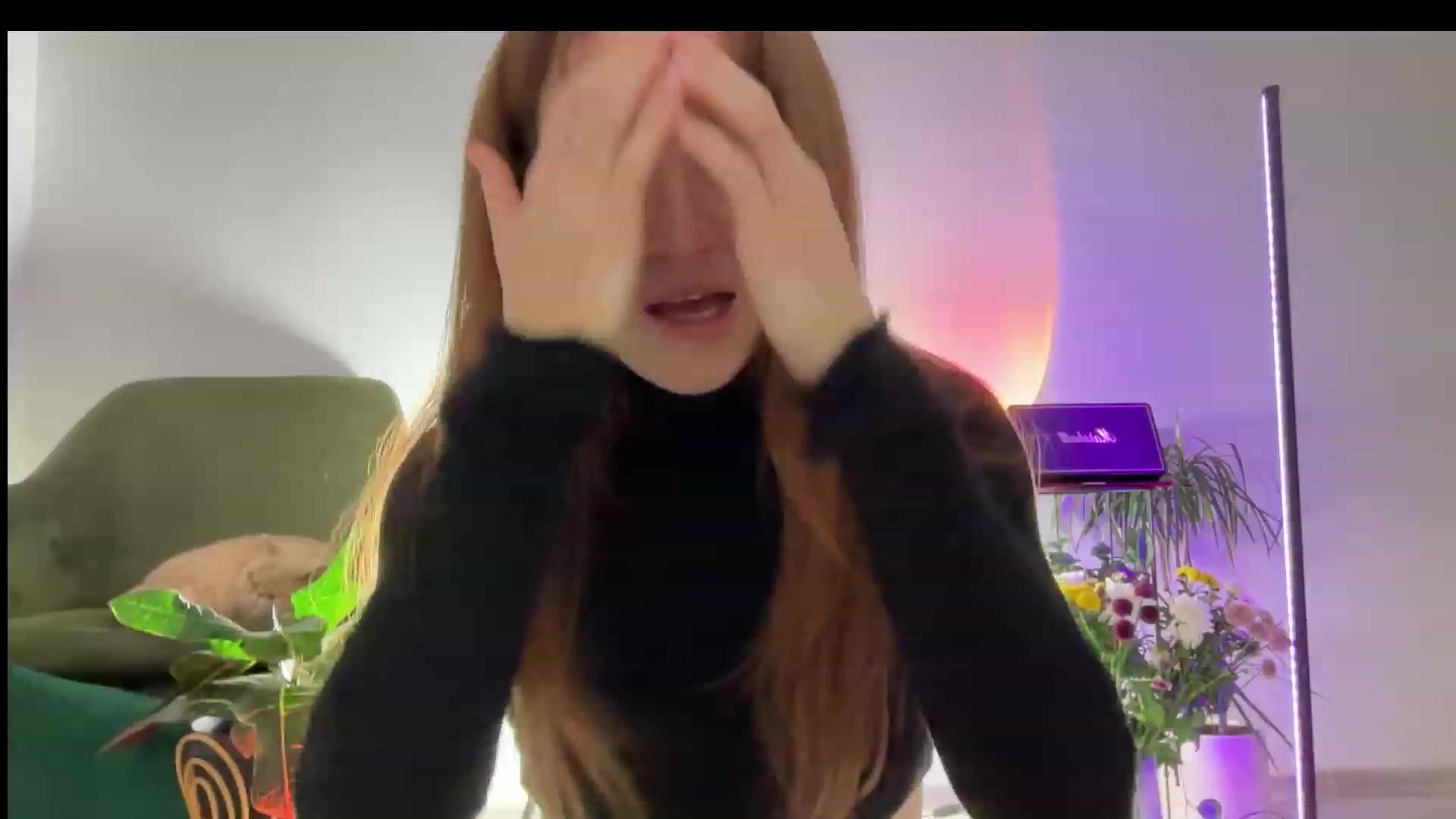 Gallery image thumbnail from LovelyBvnny's myfreecams stream on, 01/01/2024, 20:59 image 14 of 20