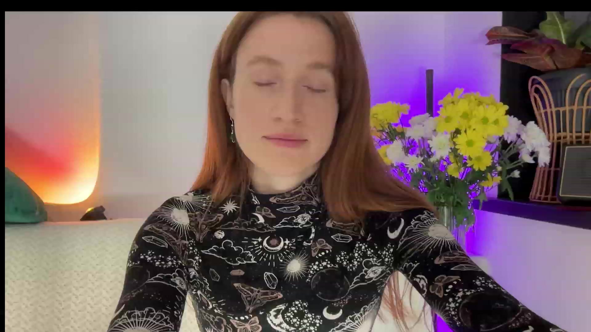 Gallery image thumbnail from LovelyBvnny's myfreecams stream on, 01/10/2024, 19:33 image 7 of 20