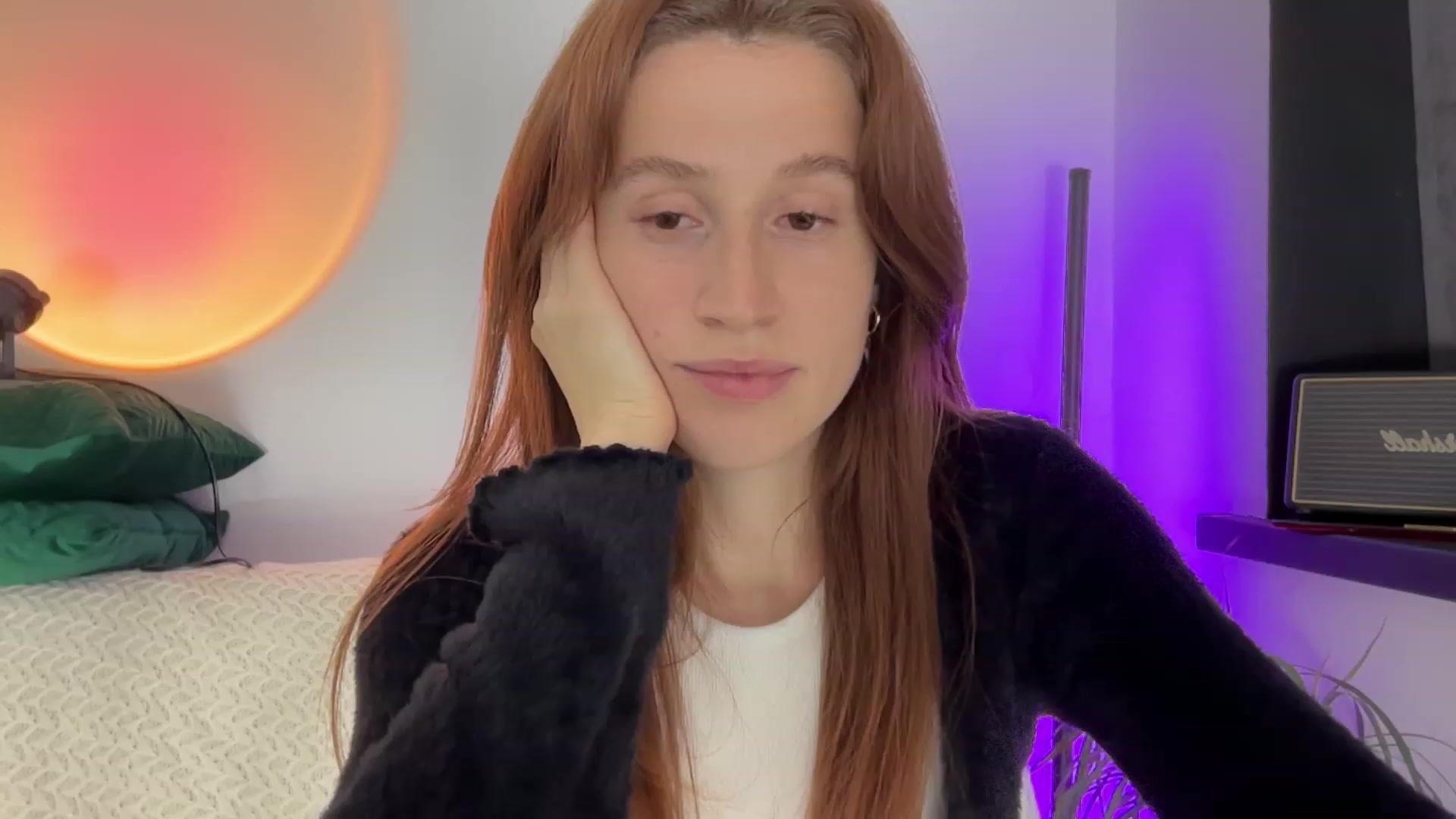 Gallery image thumbnail from LovelyBvnny's myfreecams stream on, 01/25/2024, 18:39 image 19 of 20