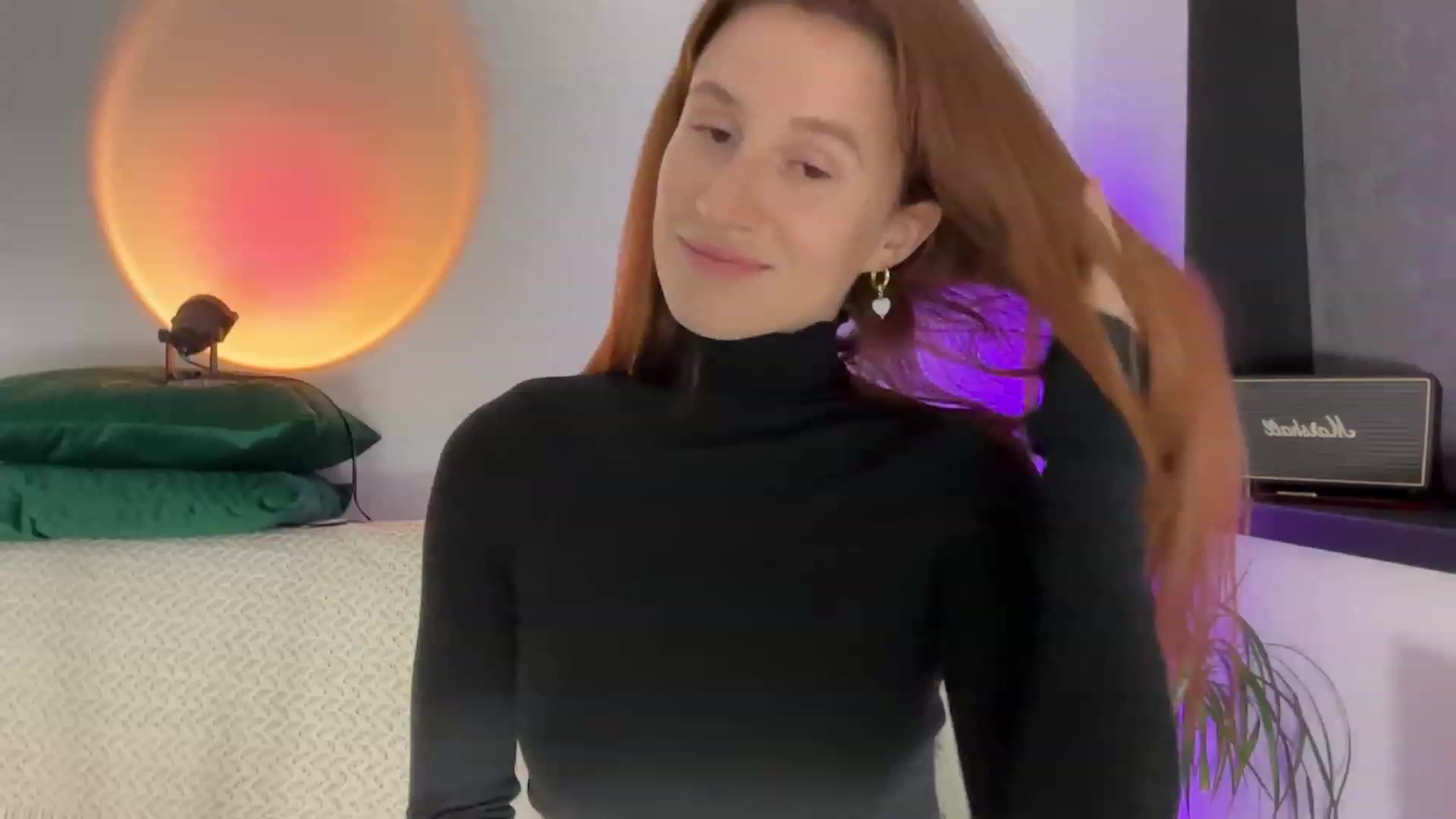 Gallery image thumbnail from LovelyBvnny's myfreecams stream on, 01/25/2024, 18:39 image 7 of 20