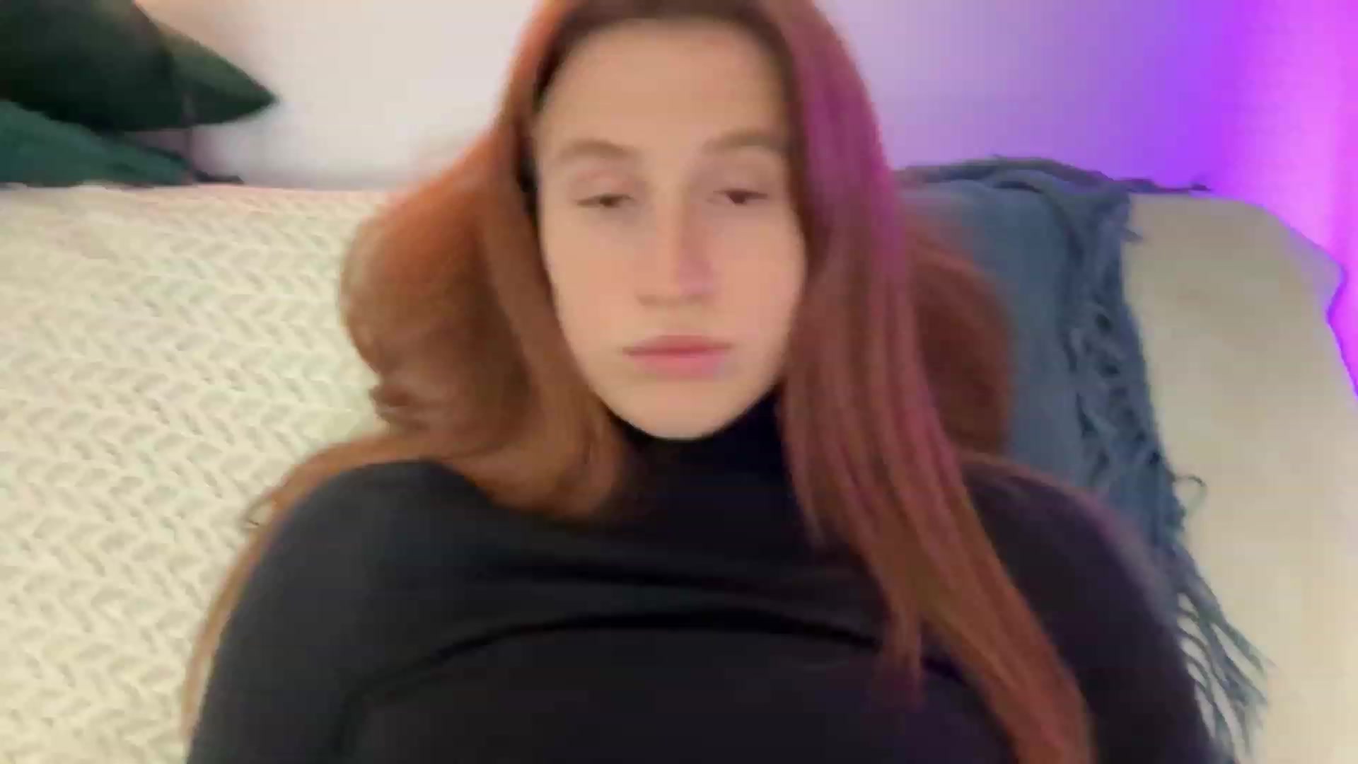 Gallery image thumbnail from LovelyBvnny's myfreecams stream on, 01/25/2024, 18:39 image 9 of 20