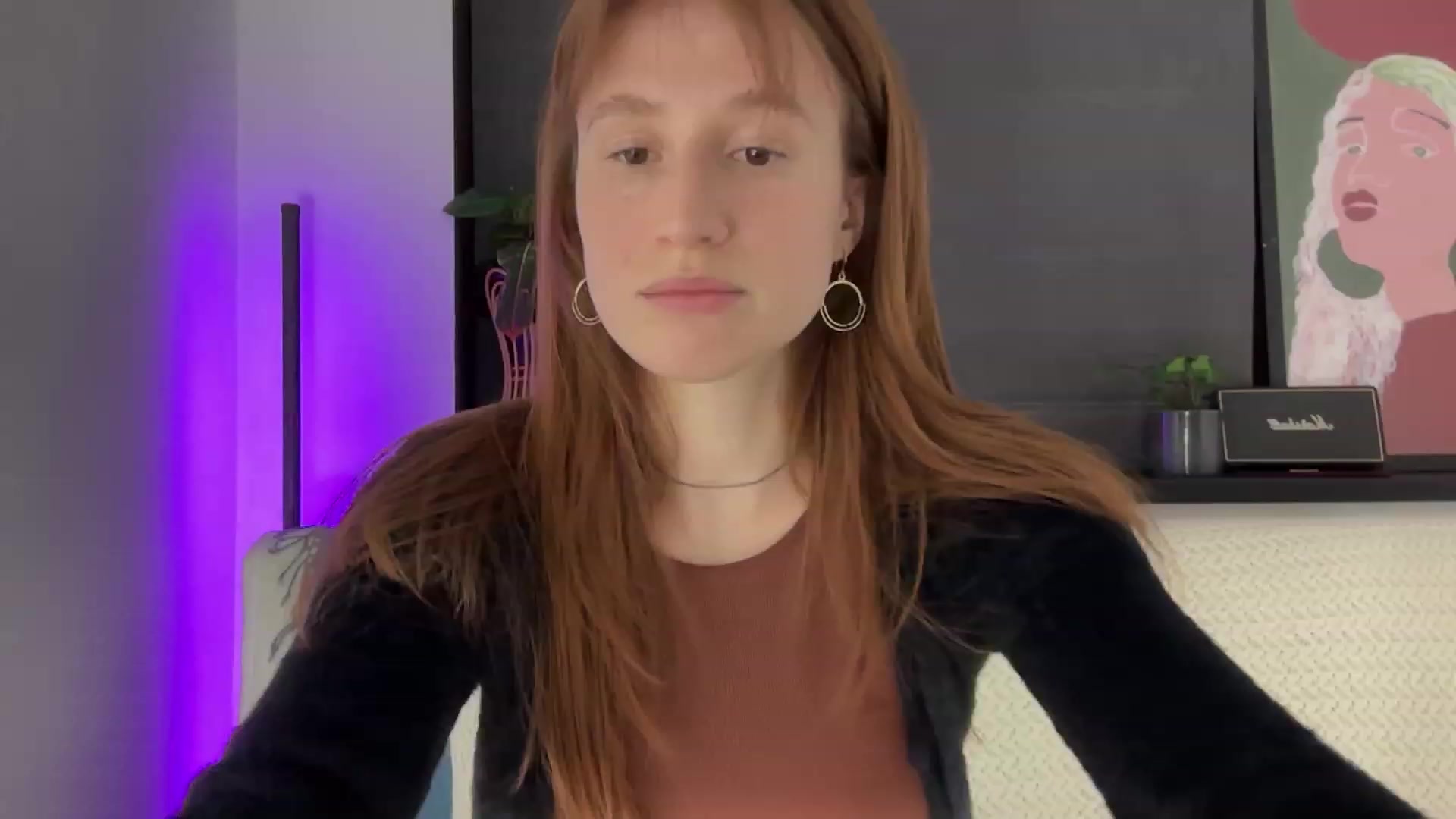 Gallery image thumbnail from LovelyBvnny's myfreecams stream on, 02/04/2024, 17:54 image 7 of 20