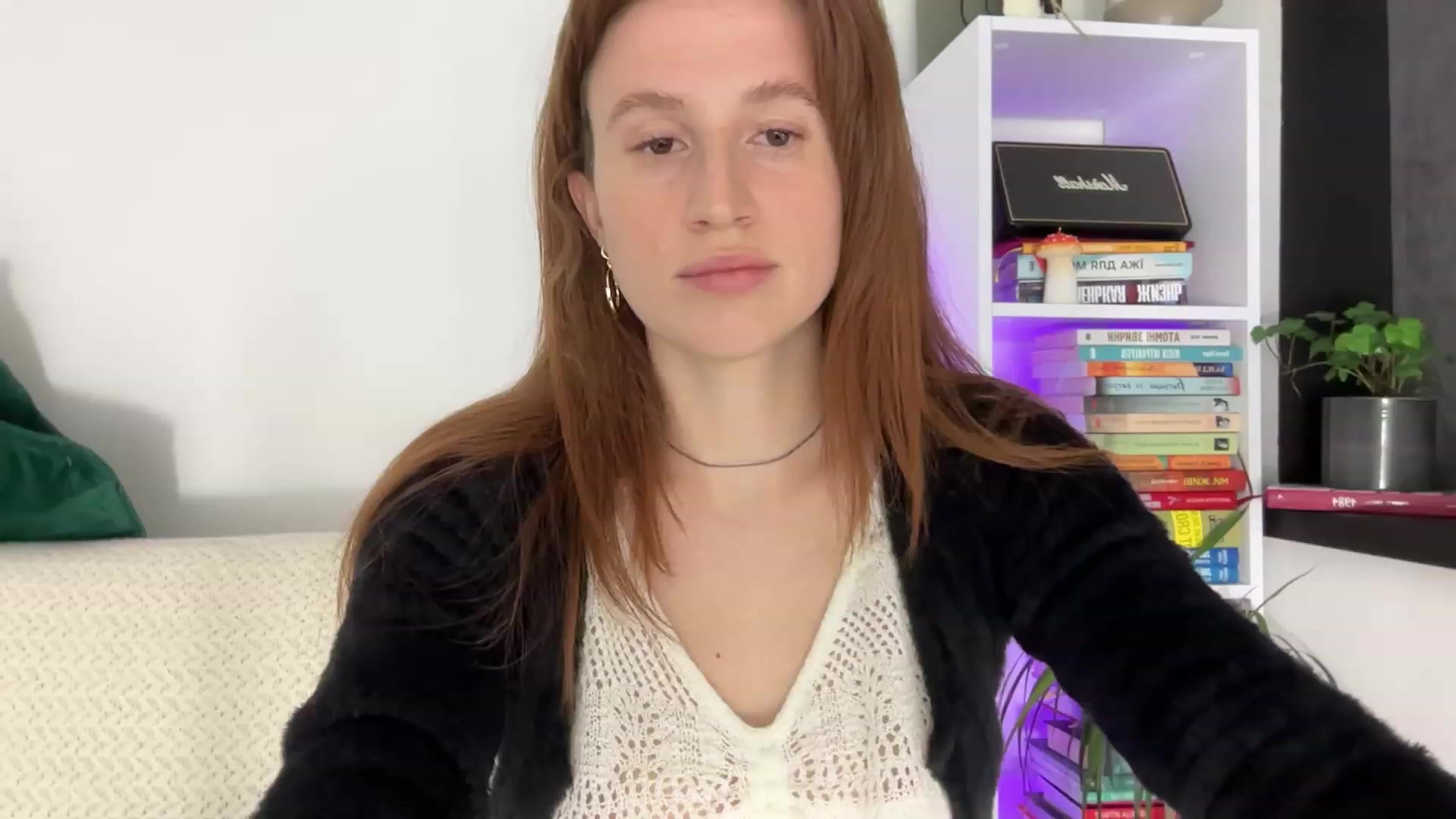 Gallery image thumbnail from LovelyBvnny's myfreecams stream on, 02/11/2024, 18:25 image 4 of 20