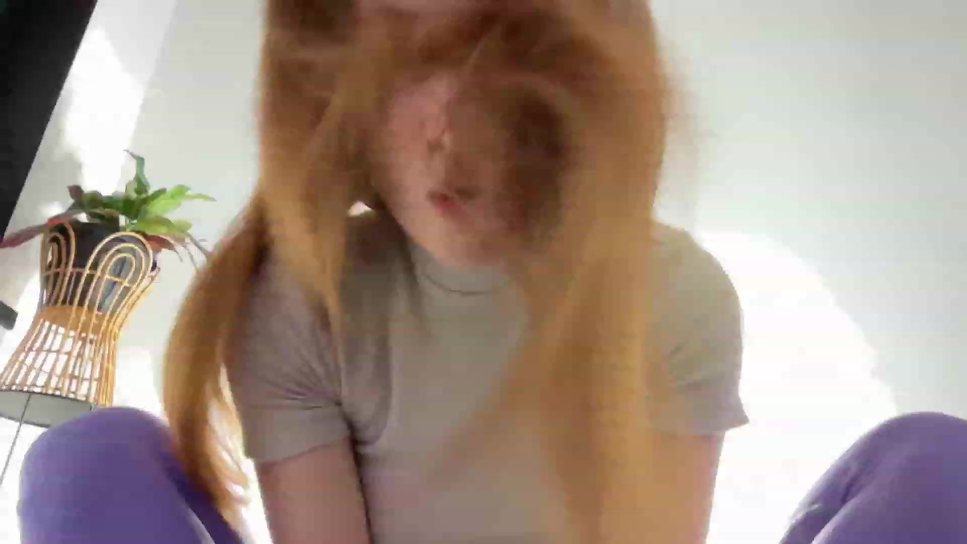 Gallery image thumbnail from LovelyBvnny's myfreecams stream on, 02/11/2024, 18:25 image 15 of 20