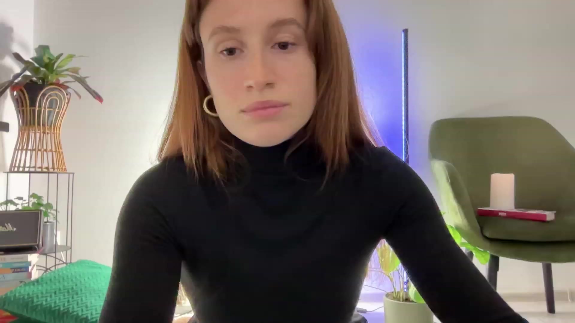 Gallery image thumbnail from LovelyBvnny's myfreecams stream on, 02/12/2024, 16:20 image 18 of 20