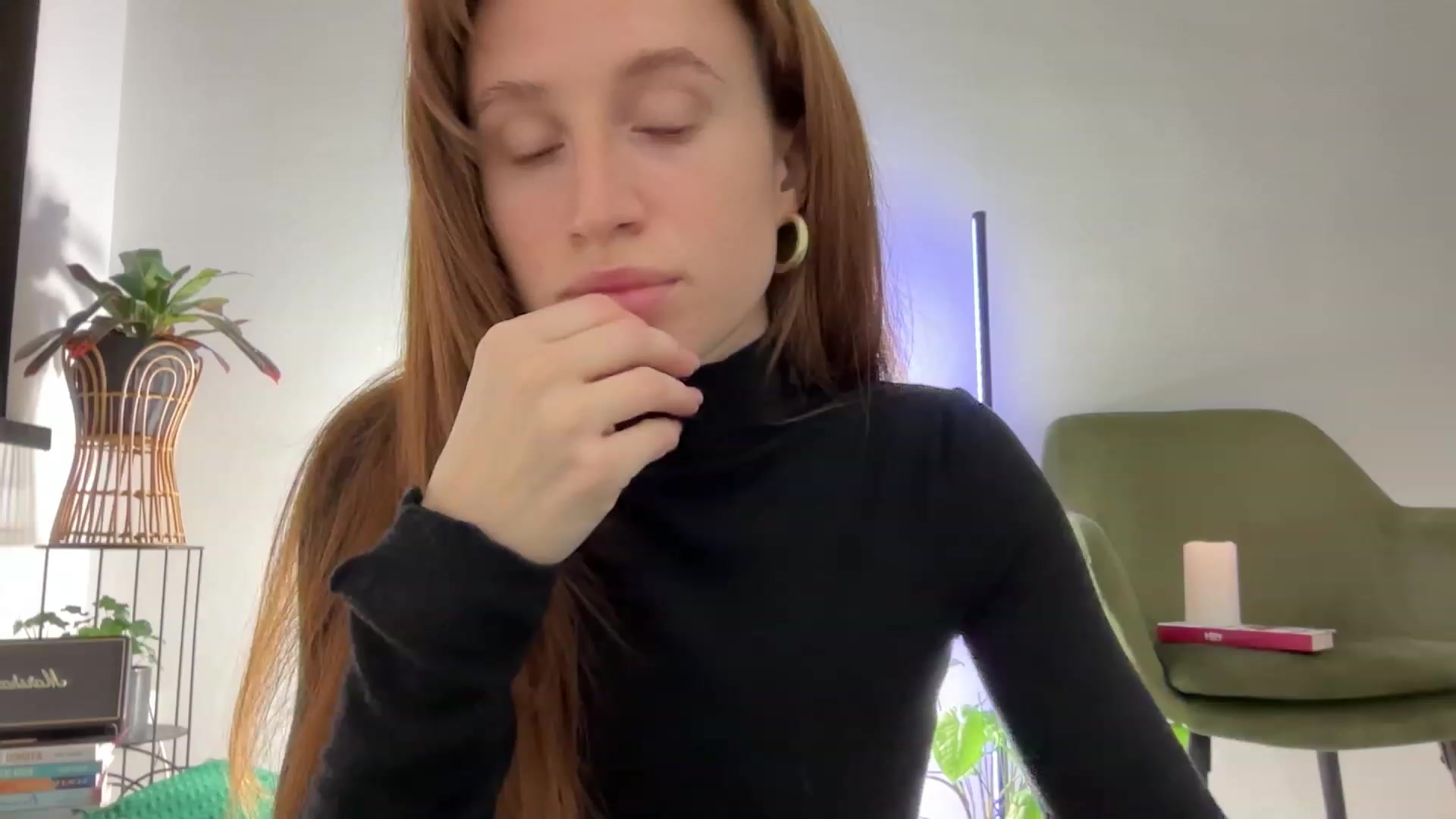 Gallery image thumbnail from LovelyBvnny's myfreecams stream on, 02/12/2024, 16:20 image 3 of 20