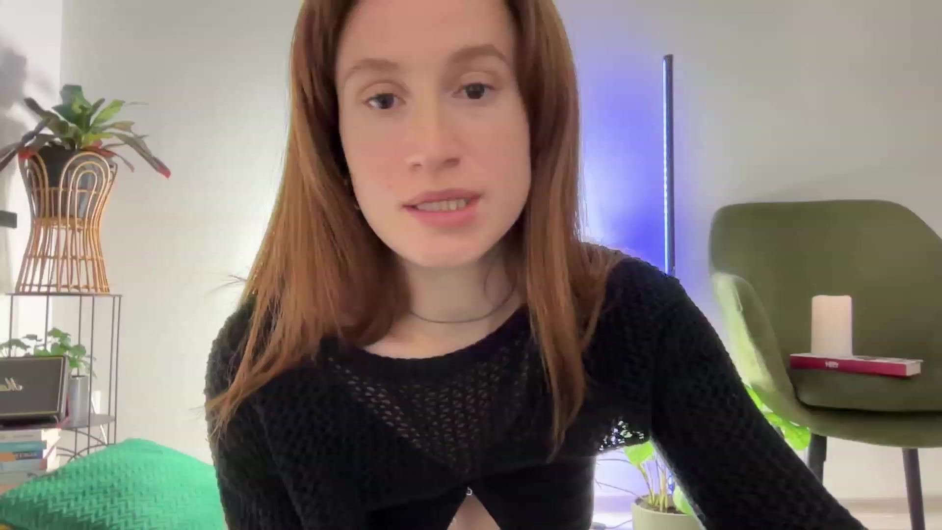 Gallery image thumbnail from LovelyBvnny's myfreecams stream on, 02/12/2024, 19:01 image 19 of 20