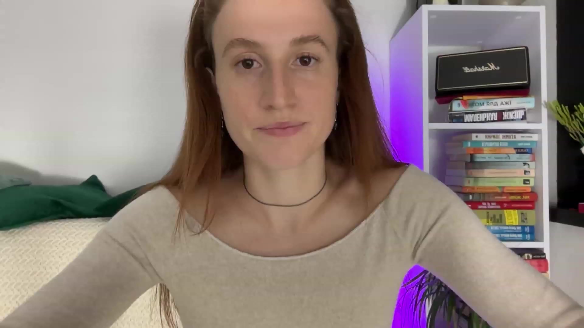 Gallery image thumbnail from LovelyBvnny's myfreecams stream on, 02/15/2024, 17:35 image 2 of 20