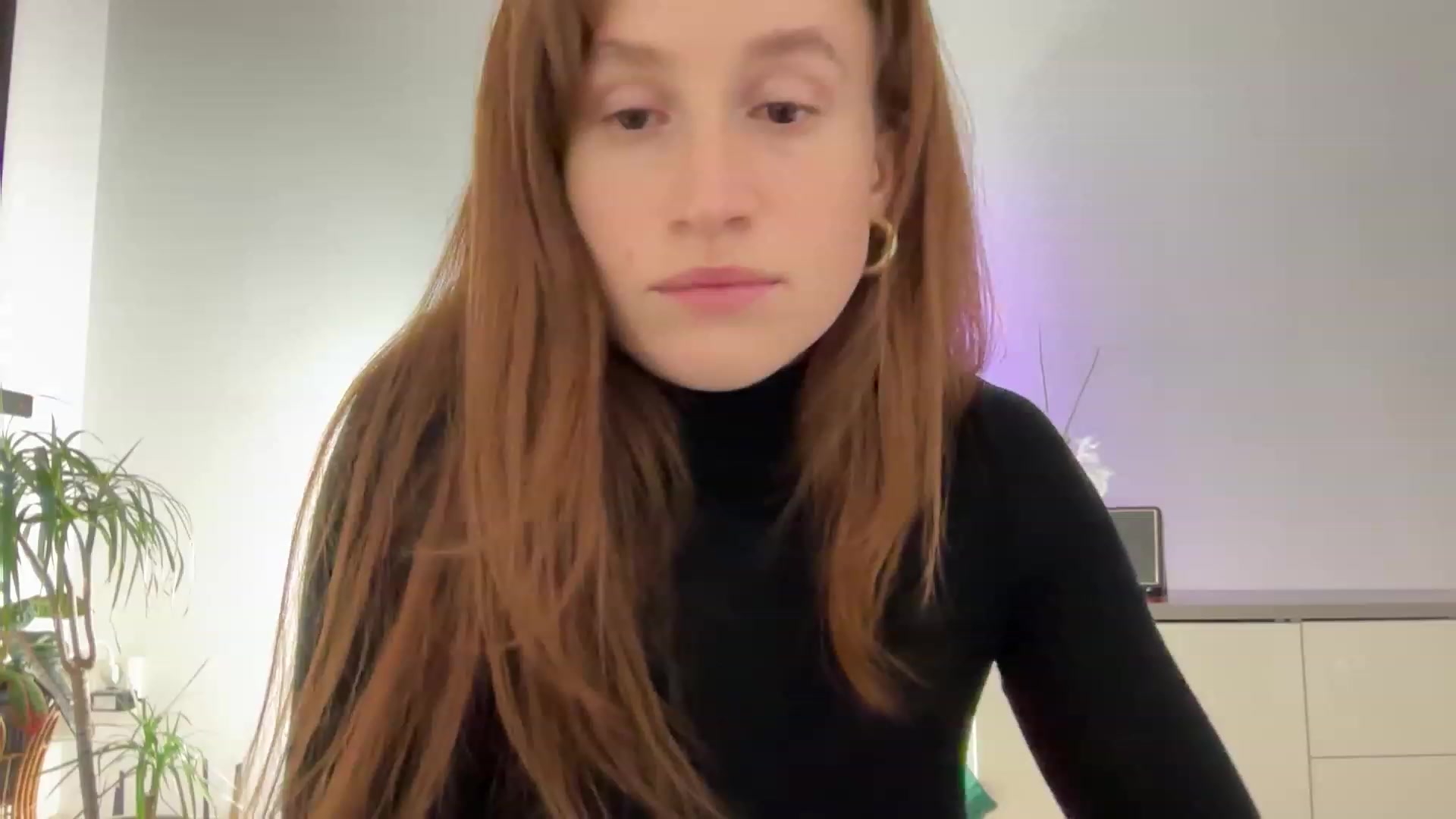 Gallery image thumbnail from LovelyBvnny's myfreecams stream on, 02/16/2024, 17:44 image 15 of 20