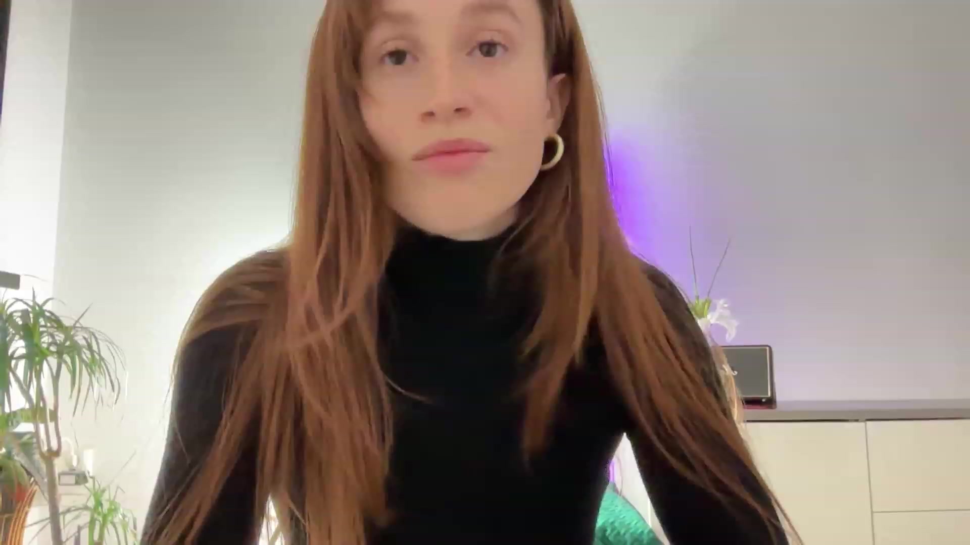 Gallery image thumbnail from LovelyBvnny's myfreecams stream on, 02/16/2024, 17:44 image 17 of 20