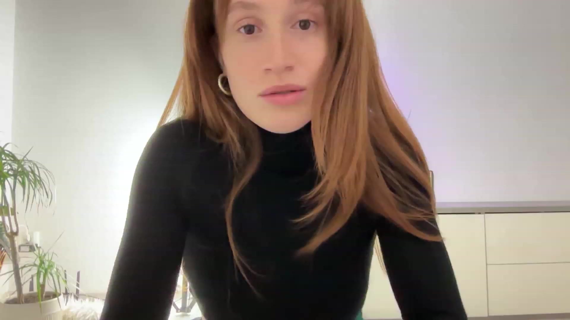 Gallery image thumbnail from LovelyBvnny's myfreecams stream on, 02/16/2024, 19:01 image 10 of 20