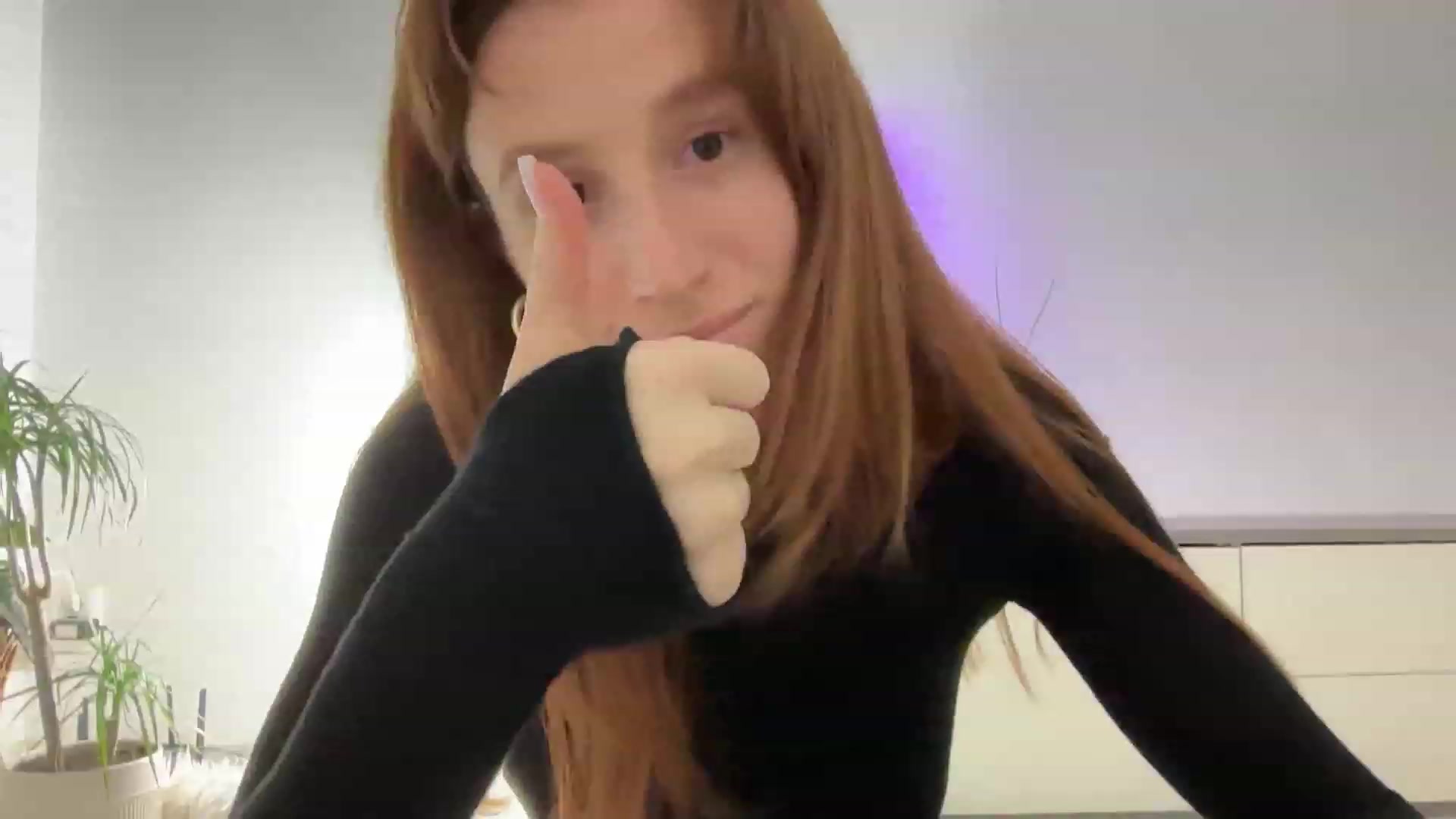 Gallery image thumbnail from LovelyBvnny's myfreecams stream on, 02/16/2024, 19:01 image 5 of 20