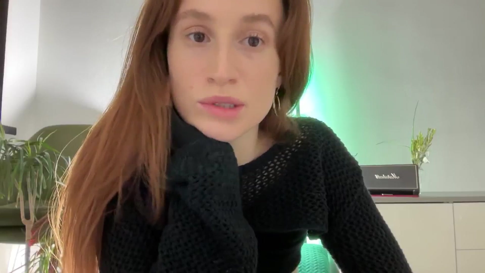 Gallery image thumbnail from LovelyBvnny's myfreecams stream on, 02/17/2024, 18:33 image 16 of 20