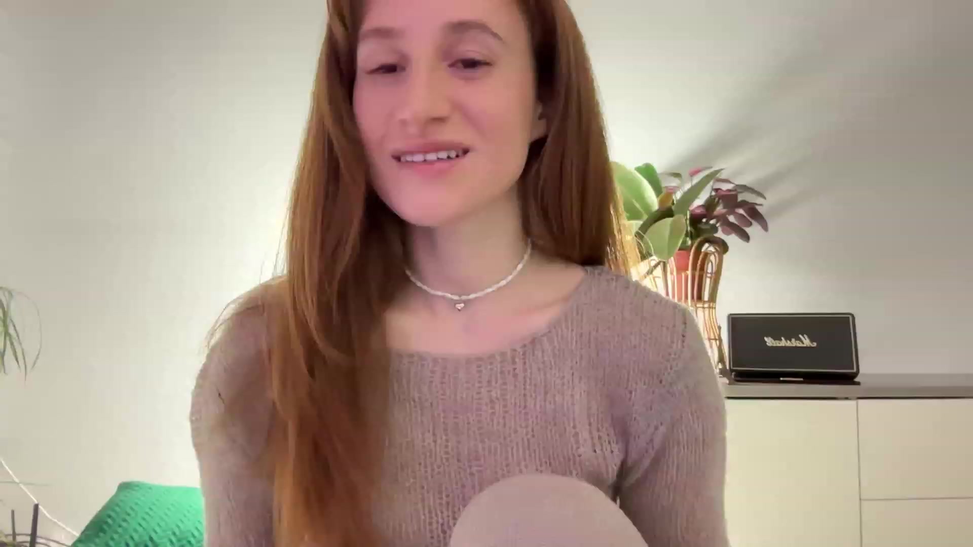 Gallery image thumbnail from LovelyBvnny's myfreecams stream on, 02/29/2024, 18:12 image 2 of 20