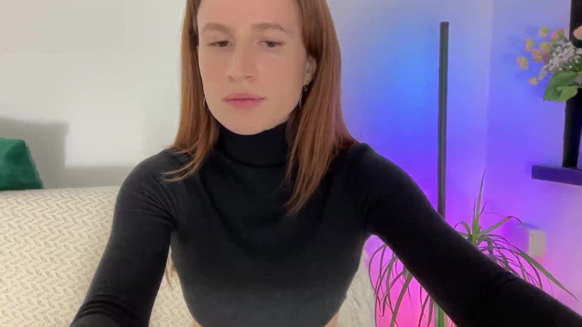 Gallery image thumbnail from LovelyBvnny's myfreecams stream on, 03/03/2024, 19:33 image 4 of 20