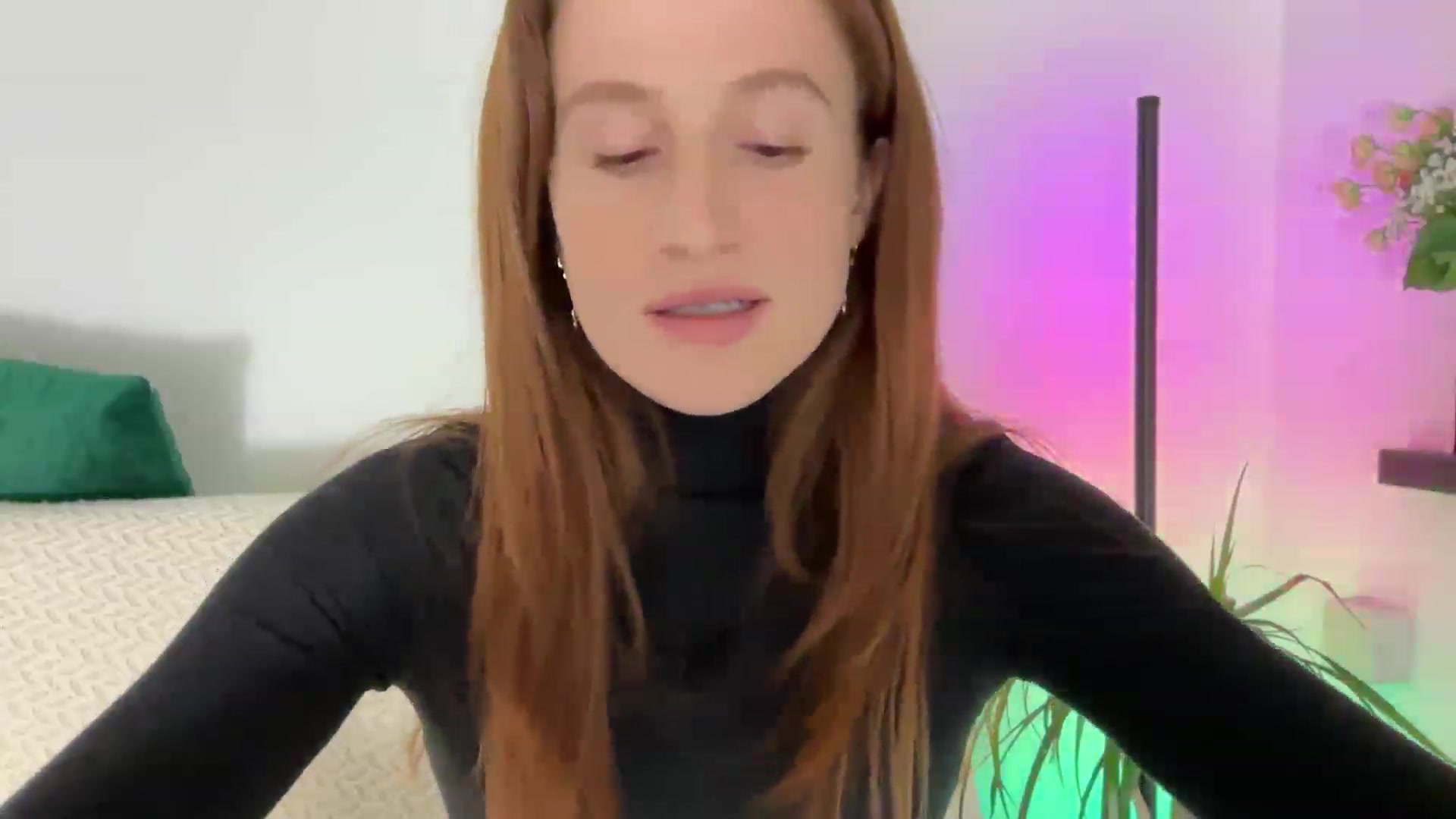 Gallery image thumbnail from LovelyBvnny's myfreecams stream on, 03/03/2024, 19:33 image 14 of 20