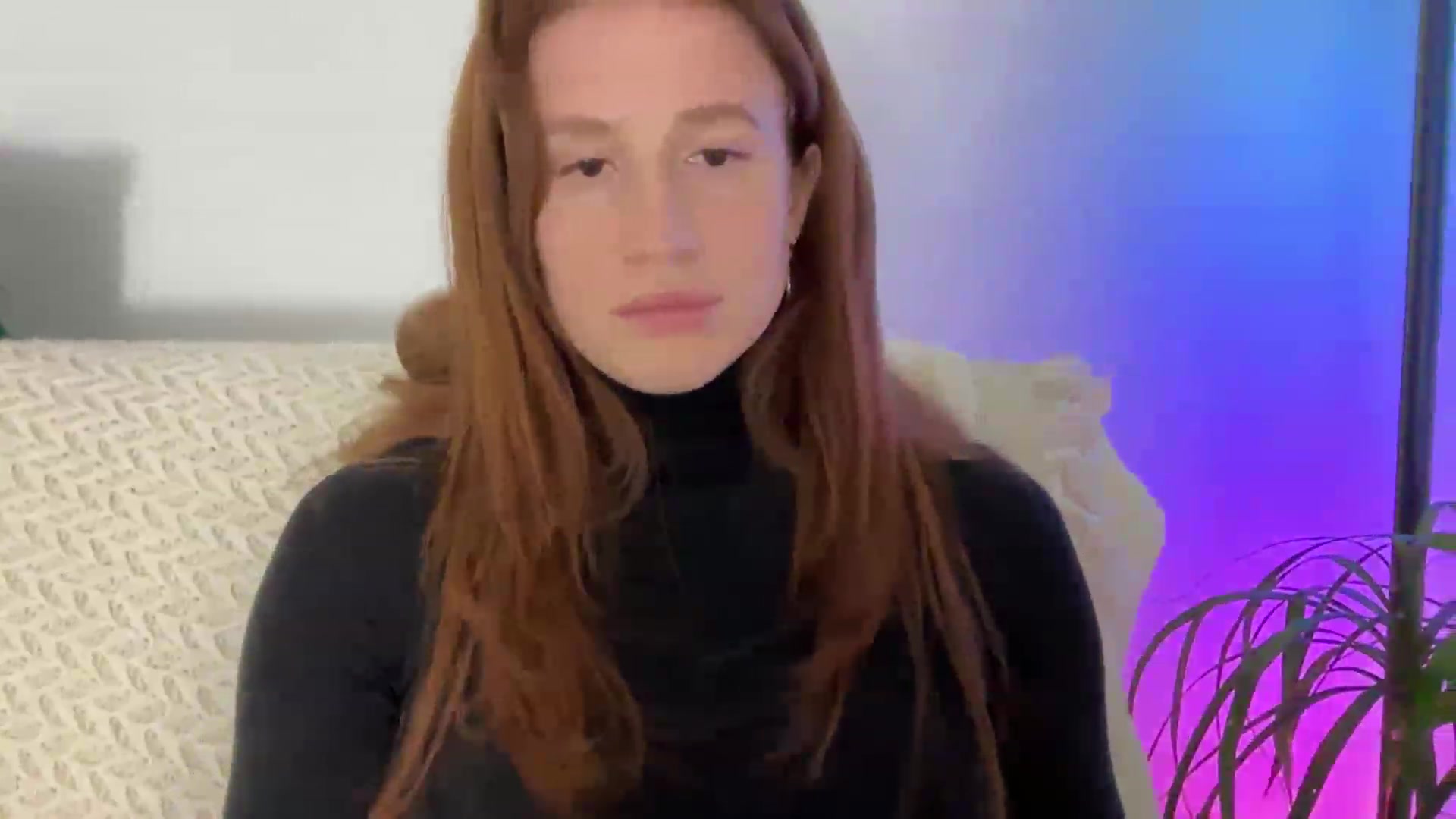 Gallery image thumbnail from LovelyBvnny's myfreecams stream on, 03/03/2024, 19:33 image 12 of 20