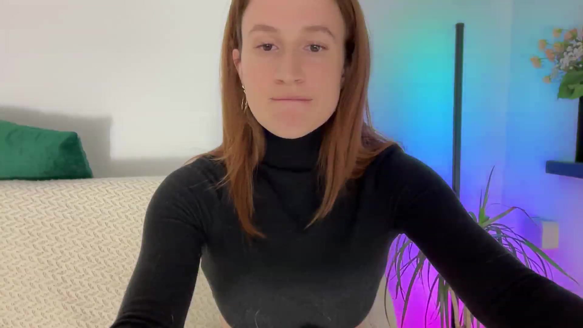 Gallery image thumbnail from LovelyBvnny's myfreecams stream on, 03/03/2024, 19:33 image 19 of 20