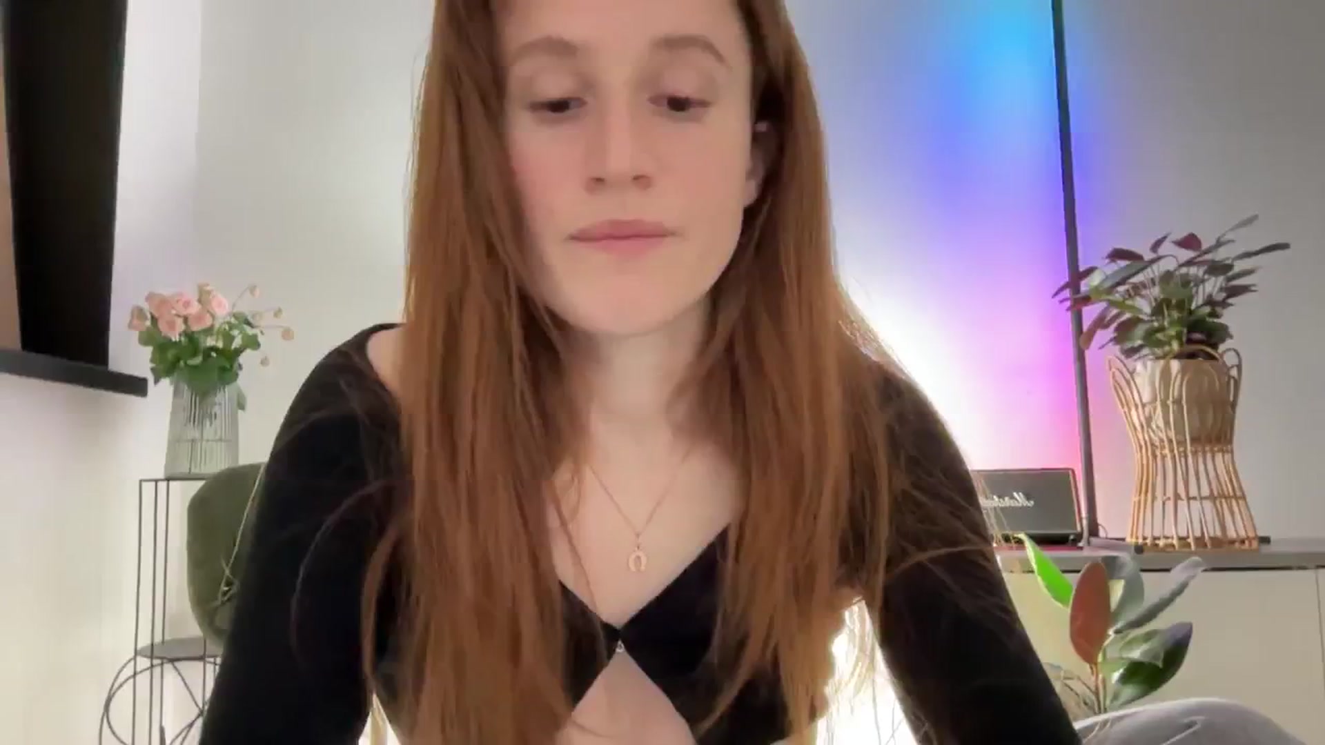 Gallery image thumbnail from LovelyBvnny's myfreecams stream on, 03/06/2024, 20:39 image 11 of 20