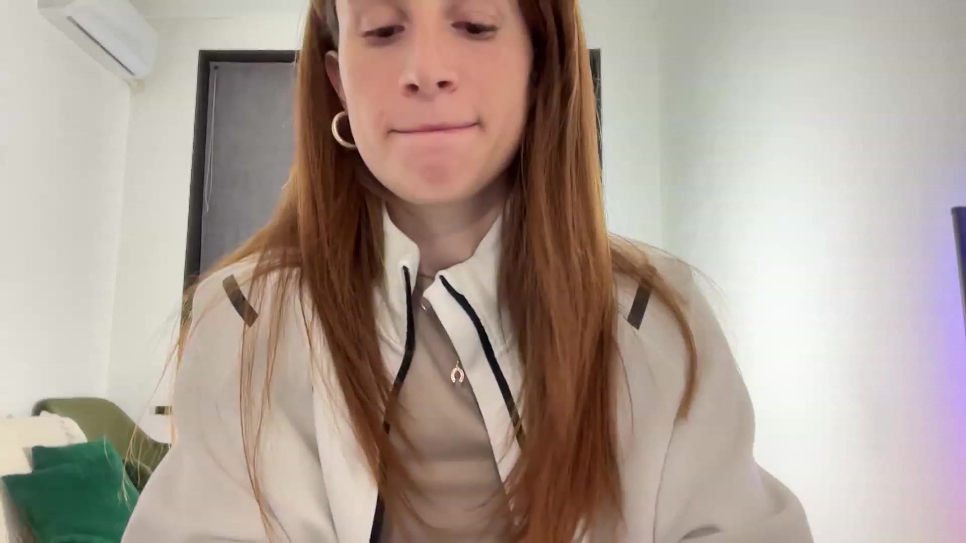 Gallery image thumbnail from LovelyBvnny's myfreecams stream on, 03/07/2024, 18:24 image 14 of 20