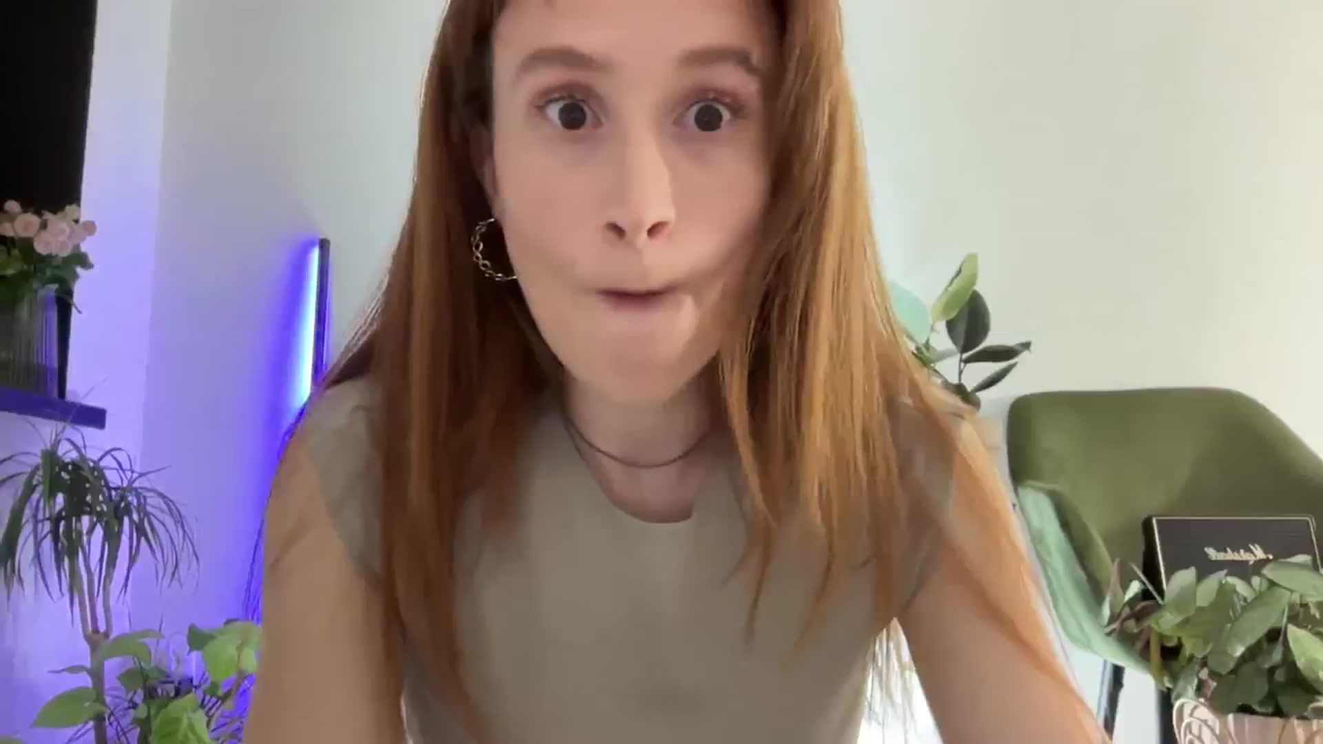 Gallery image thumbnail from LovelyBvnny's myfreecams stream on, 03/08/2024, 17:01 image 14 of 20