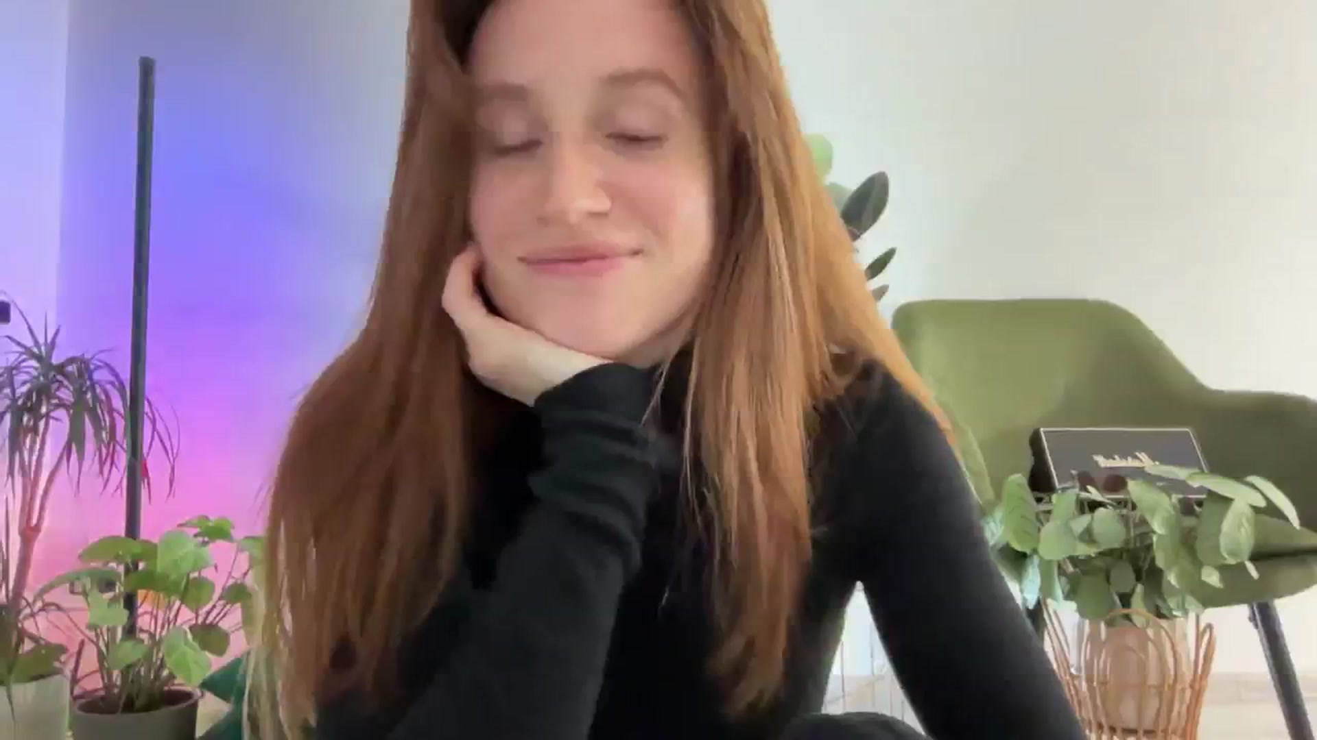 Gallery image thumbnail from LovelyBvnny's myfreecams stream on, 03/09/2024, 17:35 image 11 of 20