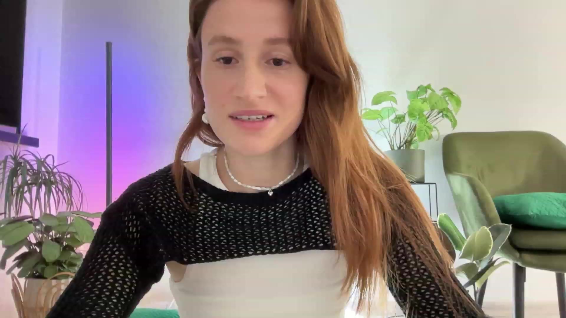 Gallery image thumbnail from LovelyBvnny's myfreecams stream on, 03/11/2024, 18:00 image 6 of 20