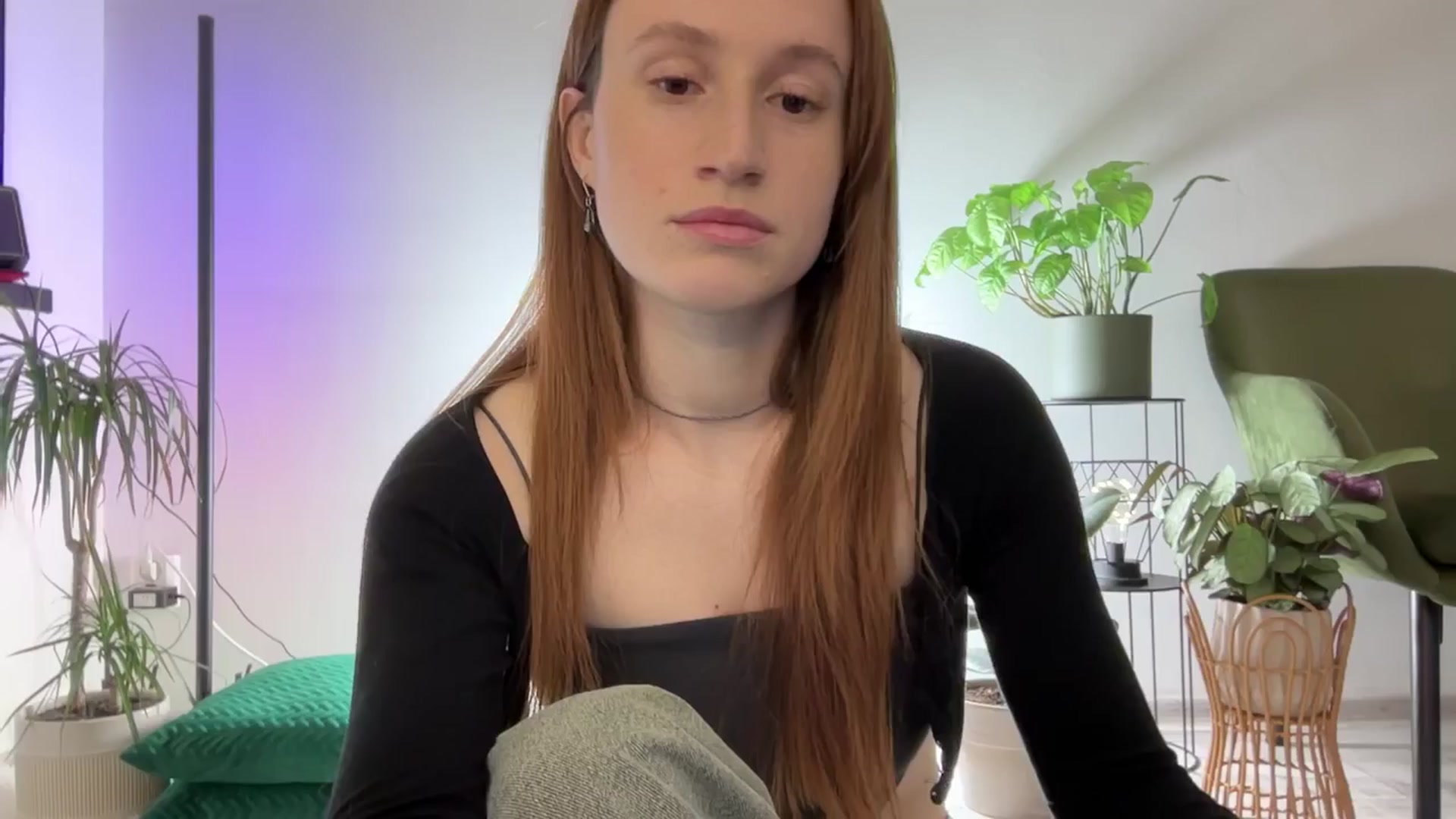 Gallery image thumbnail from LovelyBvnny's myfreecams stream on, 03/21/2024, 19:12 image 12 of 20