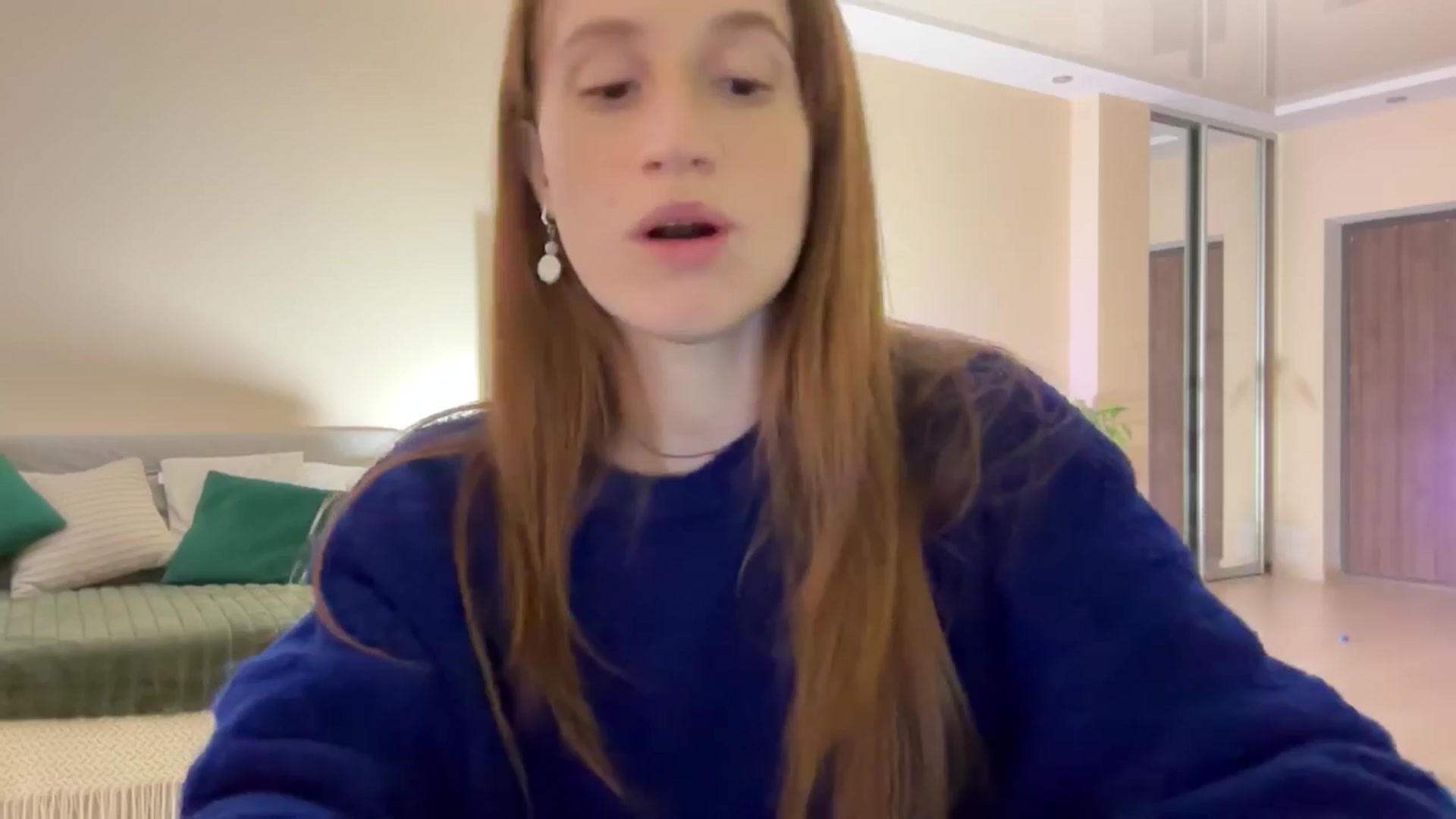 Gallery image thumbnail from LovelyBvnny's myfreecams stream on, 04/14/2024, 16:37 image 4 of 20