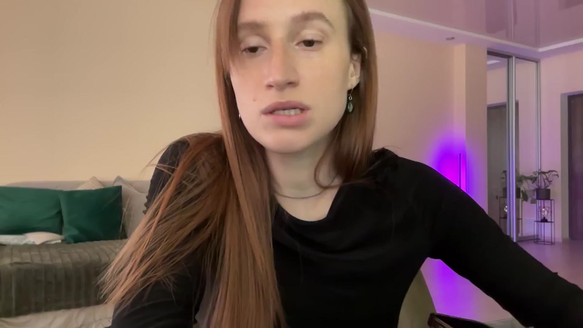 Gallery image thumbnail from LovelyBvnny's myfreecams stream on, 04/28/2024, 09:00 image 8 of 20