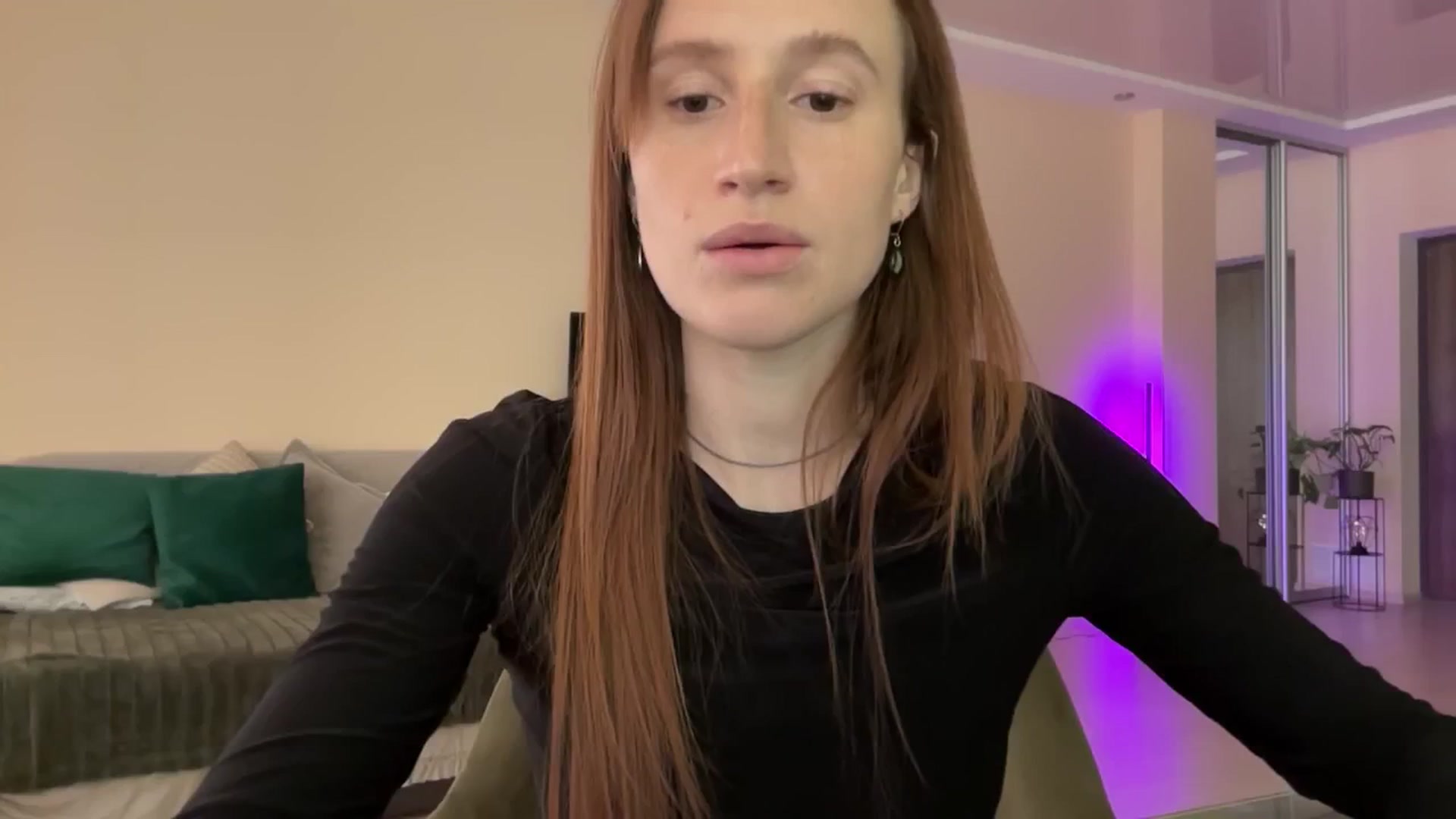 Gallery image thumbnail from LovelyBvnny's myfreecams stream on, 04/28/2024, 09:00 image 16 of 20