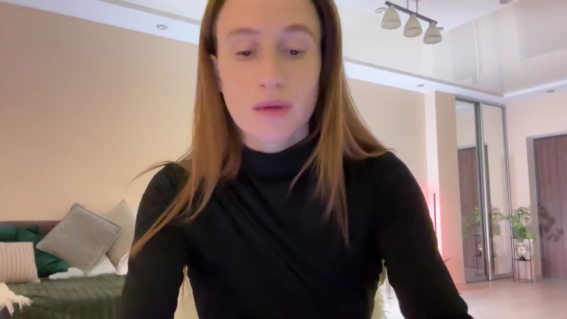Gallery image thumbnail from LovelyBvnny's myfreecams stream on, 04/29/2024, 18:02 image 3 of 20