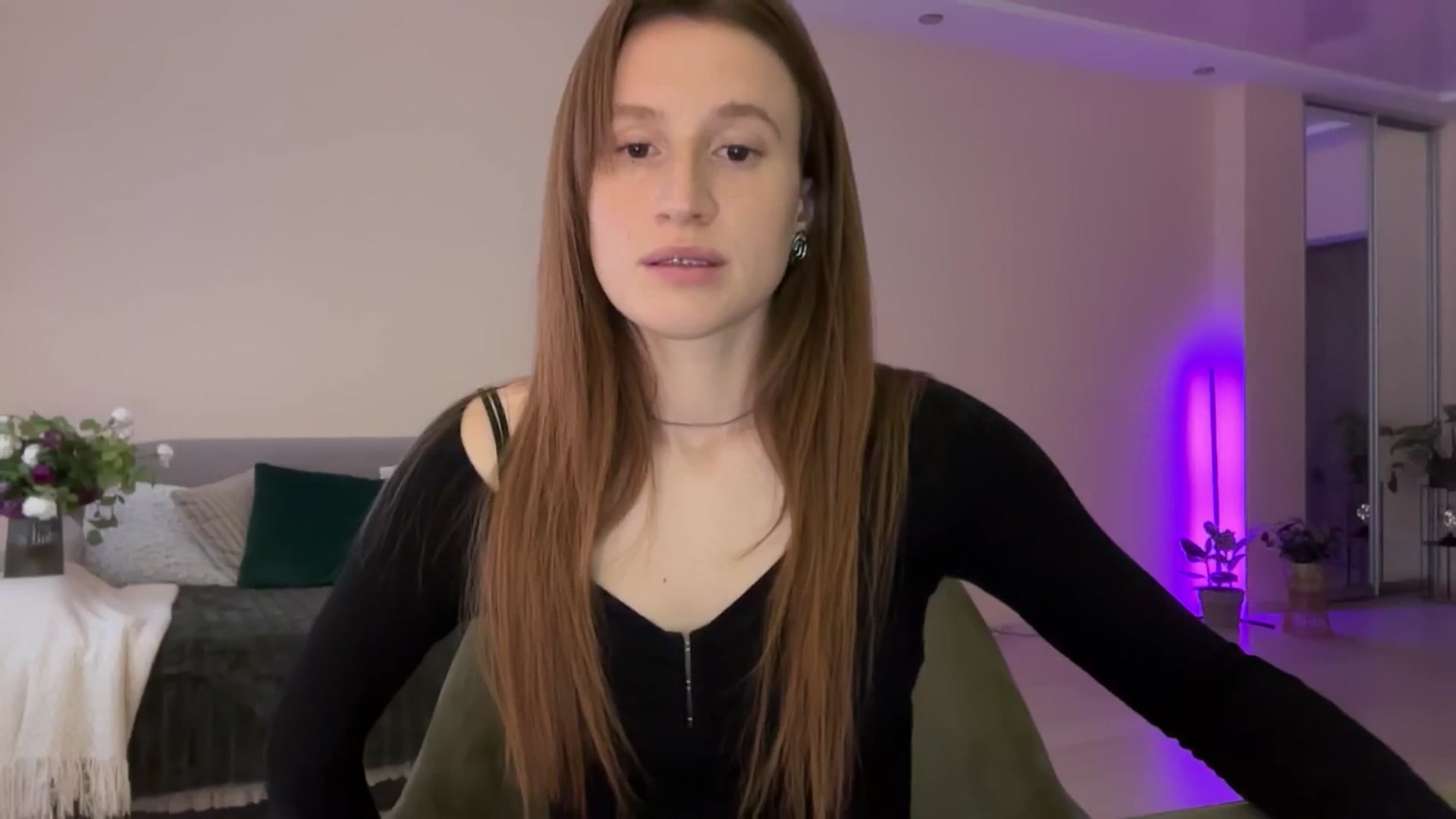 Gallery image thumbnail from LovelyBvnny's myfreecams stream on, 05/12/2024, 17:11 image 18 of 20