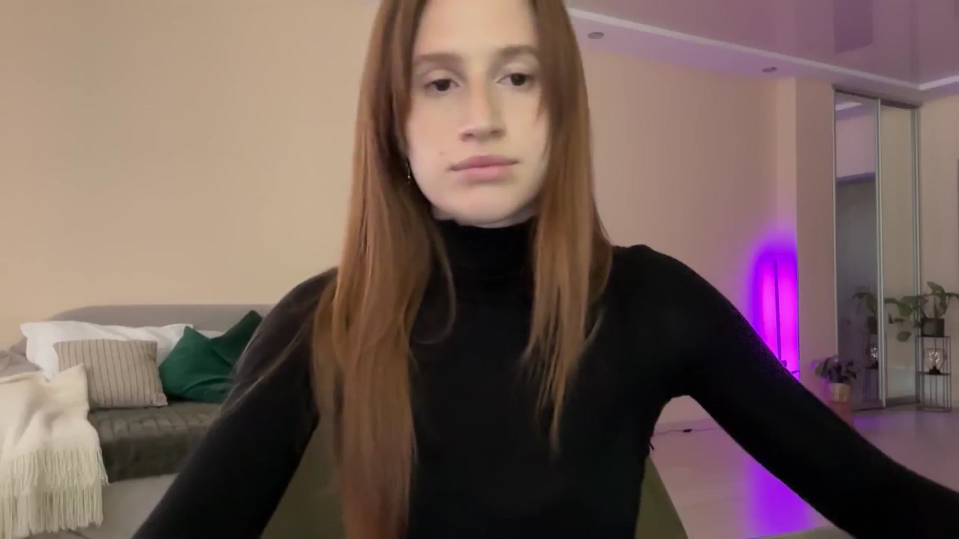 Gallery image thumbnail from LovelyBvnny's myfreecams stream on, 05/16/2024, 13:43 image 10 of 20