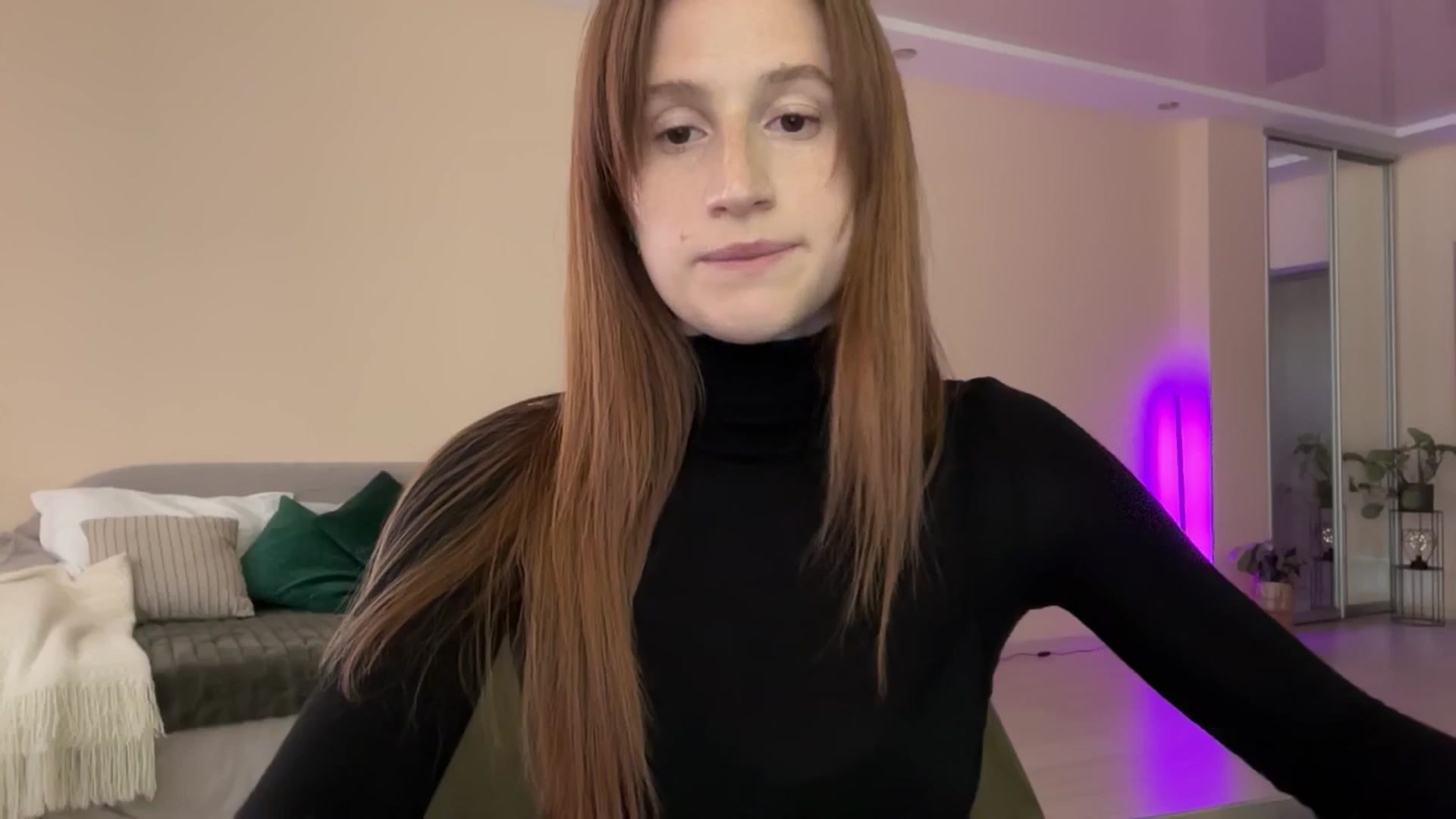 Gallery image thumbnail from LovelyBvnny's myfreecams stream on, 05/16/2024, 13:43 image 7 of 20