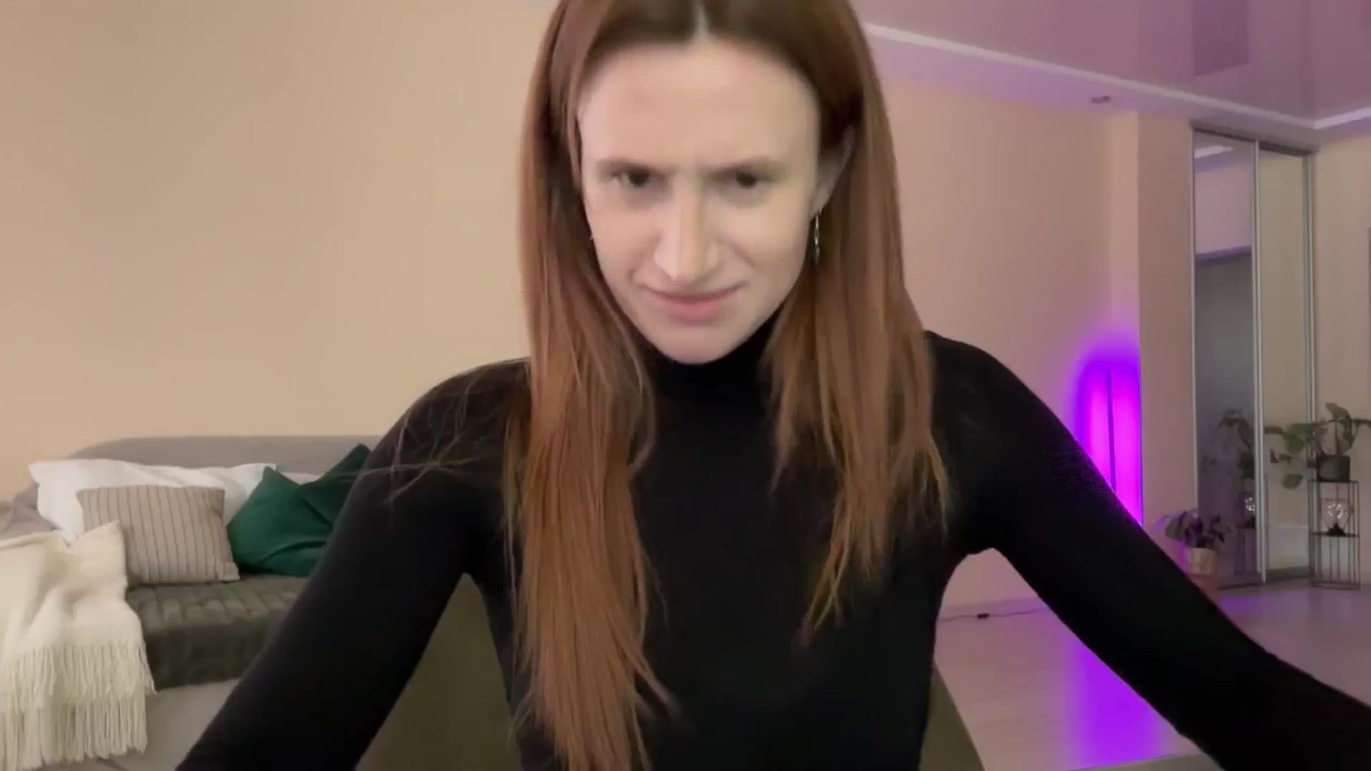 Gallery image thumbnail from LovelyBvnny's myfreecams stream on, 05/16/2024, 13:43 image 19 of 20