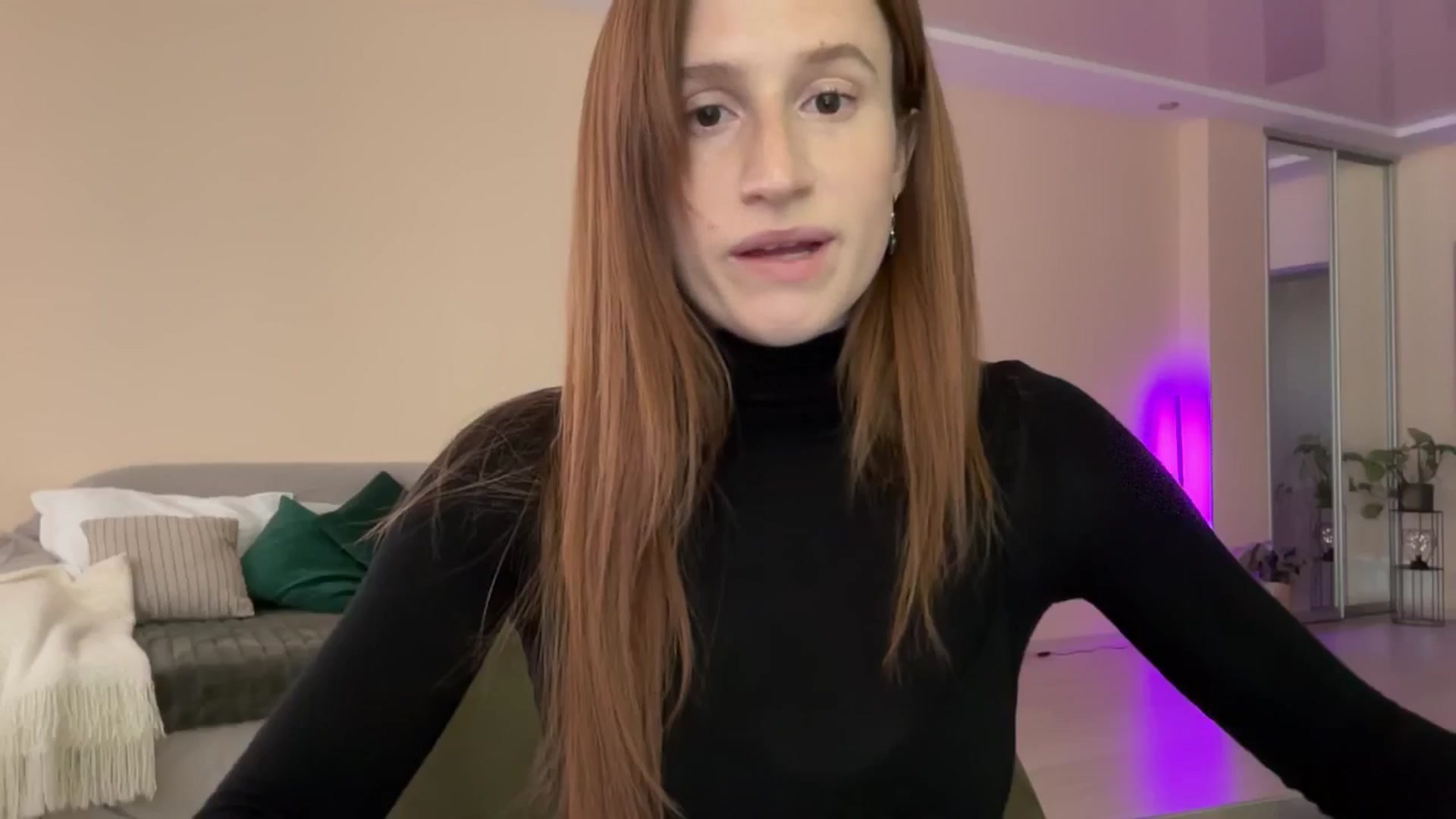 Gallery image thumbnail from LovelyBvnny's myfreecams stream on, 05/16/2024, 13:43 image 17 of 20