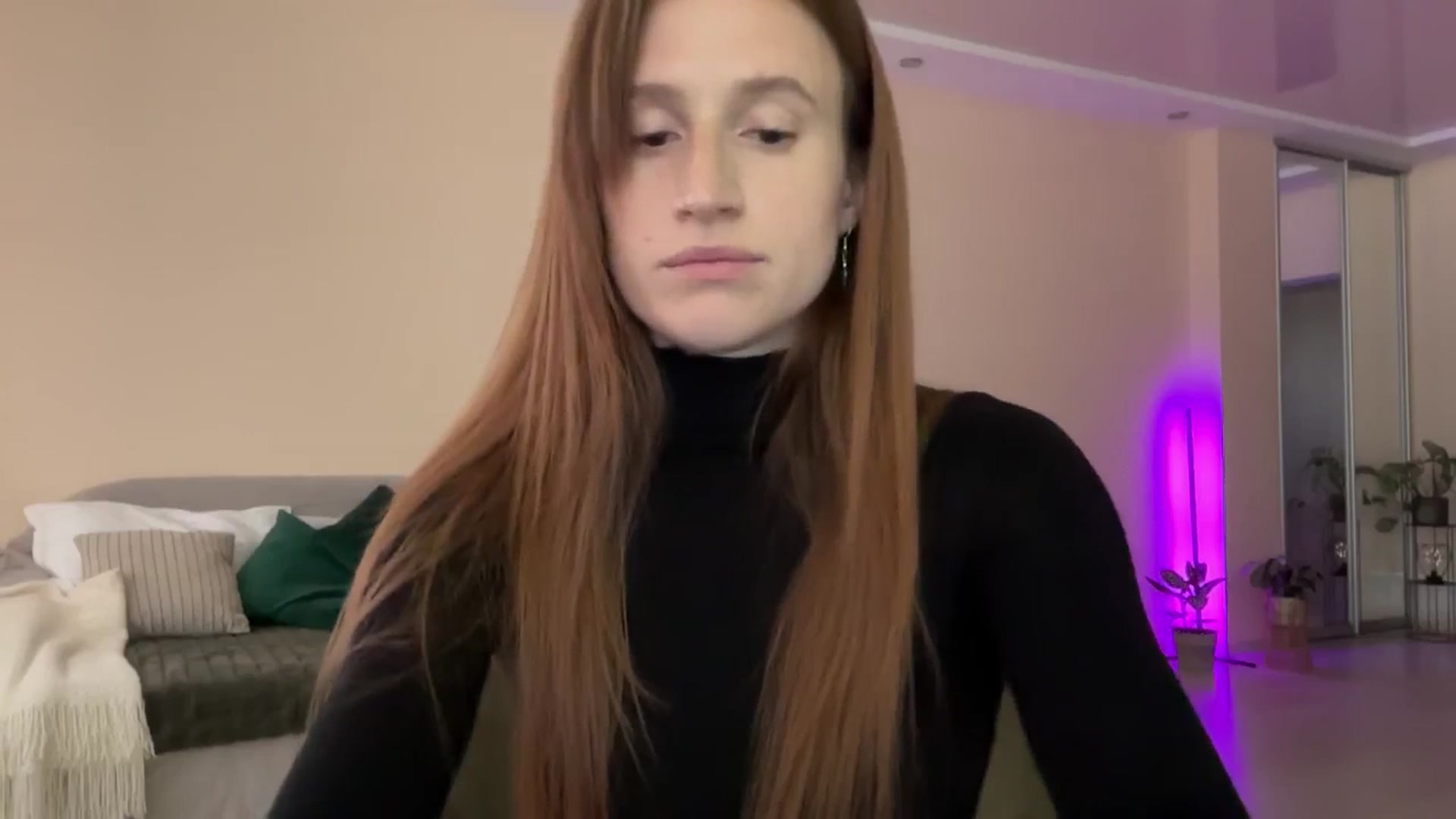 Gallery image thumbnail from LovelyBvnny's myfreecams stream on, 05/16/2024, 14:21 image 9 of 20