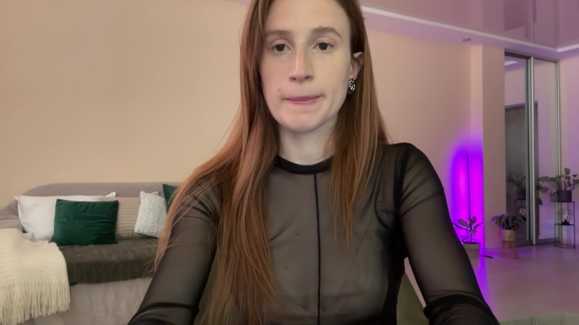 Gallery image thumbnail from LovelyBvnny's myfreecams stream on, 05/22/2024, 17:02 image 5 of 20