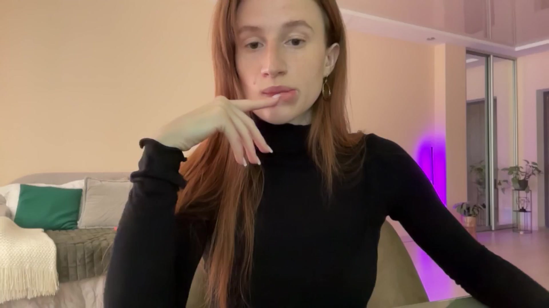 Gallery image thumbnail from LovelyBvnny's myfreecams stream on, 05/23/2024, 09:18 image 3 of 20
