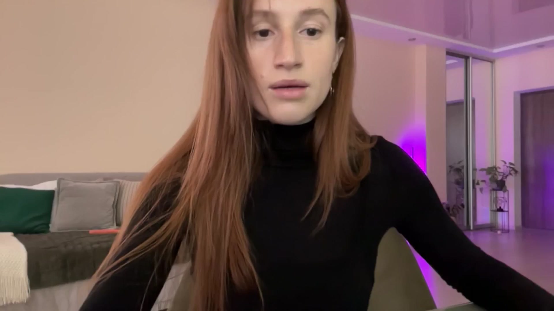 Gallery image thumbnail from LovelyBvnny's myfreecams stream on, 05/23/2024, 09:18 image 12 of 20