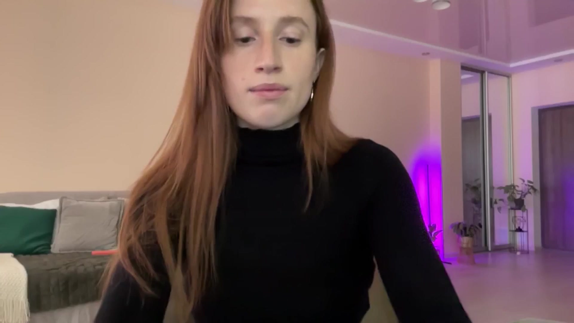 Gallery image thumbnail from LovelyBvnny's myfreecams stream on, 05/23/2024, 09:18 image 10 of 20