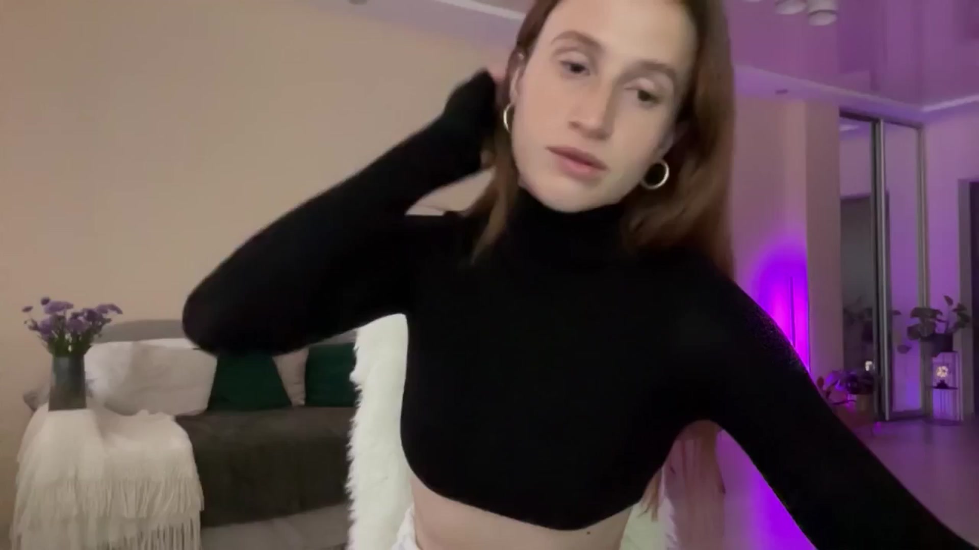 Gallery image thumbnail from LovelyBvnny's myfreecams stream on, 05/31/2024, 16:30 image 8 of 20