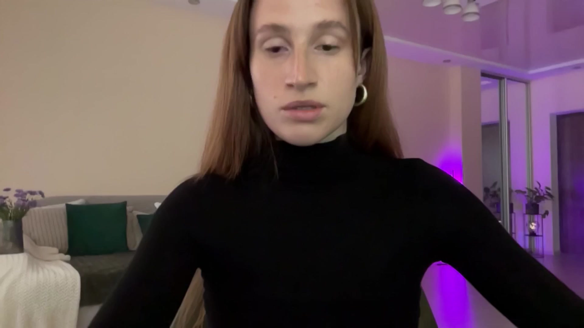 Gallery image thumbnail from LovelyBvnny's myfreecams stream on, 06/02/2024, 15:36 image 16 of 20