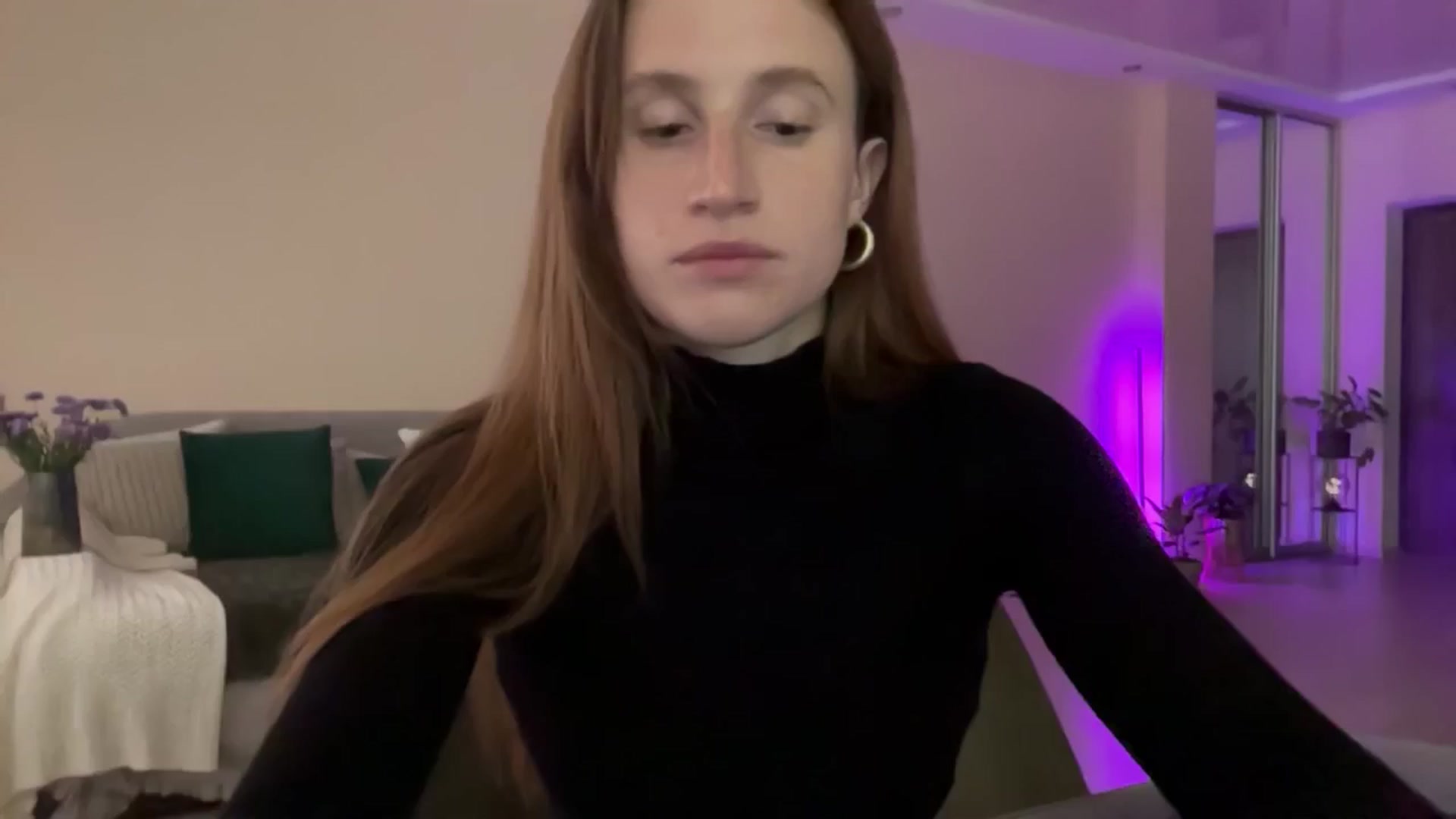 Gallery image thumbnail from LovelyBvnny's myfreecams stream on, 06/02/2024, 16:48 image 4 of 20