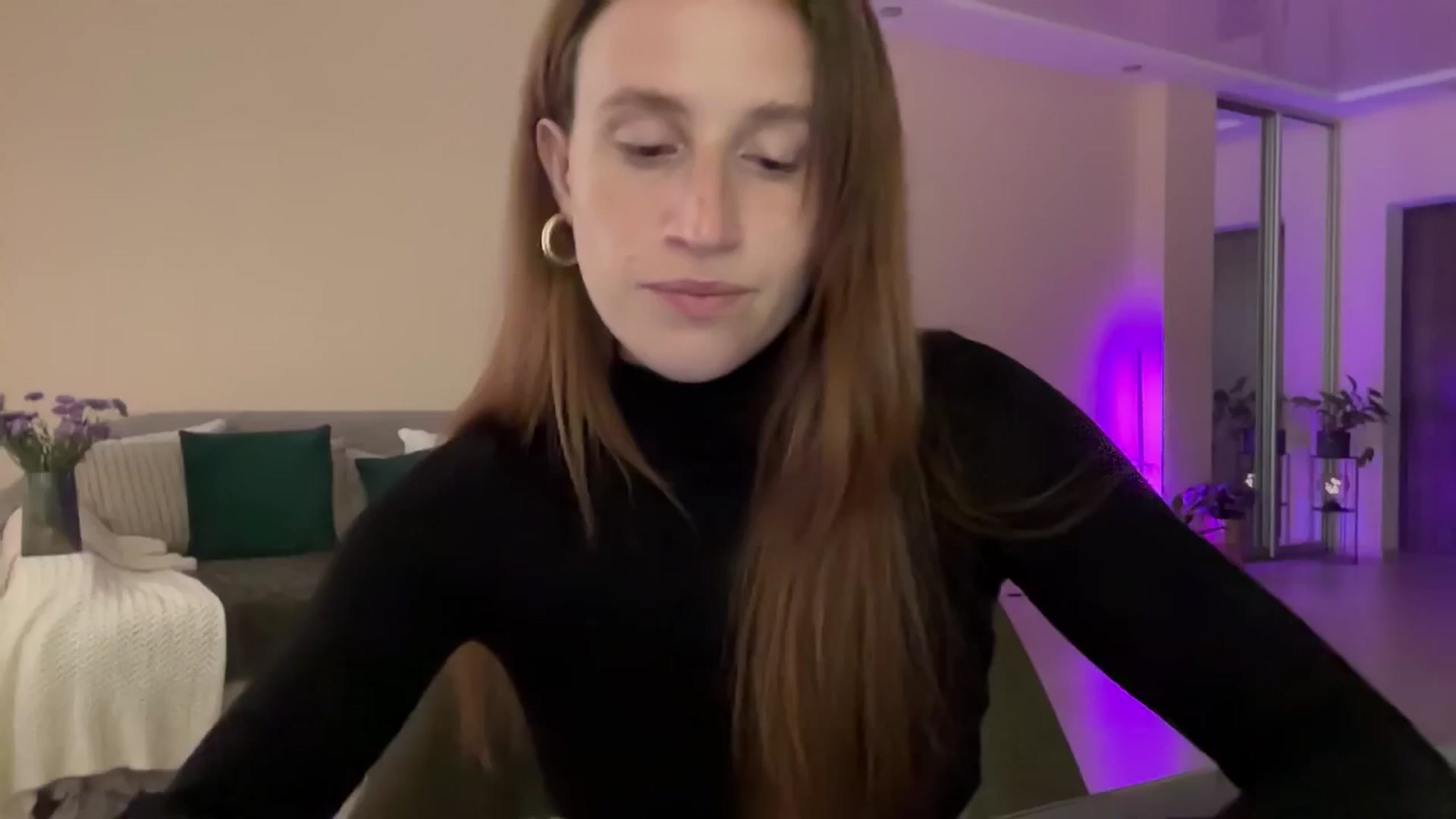 Gallery image thumbnail from LovelyBvnny's myfreecams stream on, 06/02/2024, 16:48 image 10 of 20