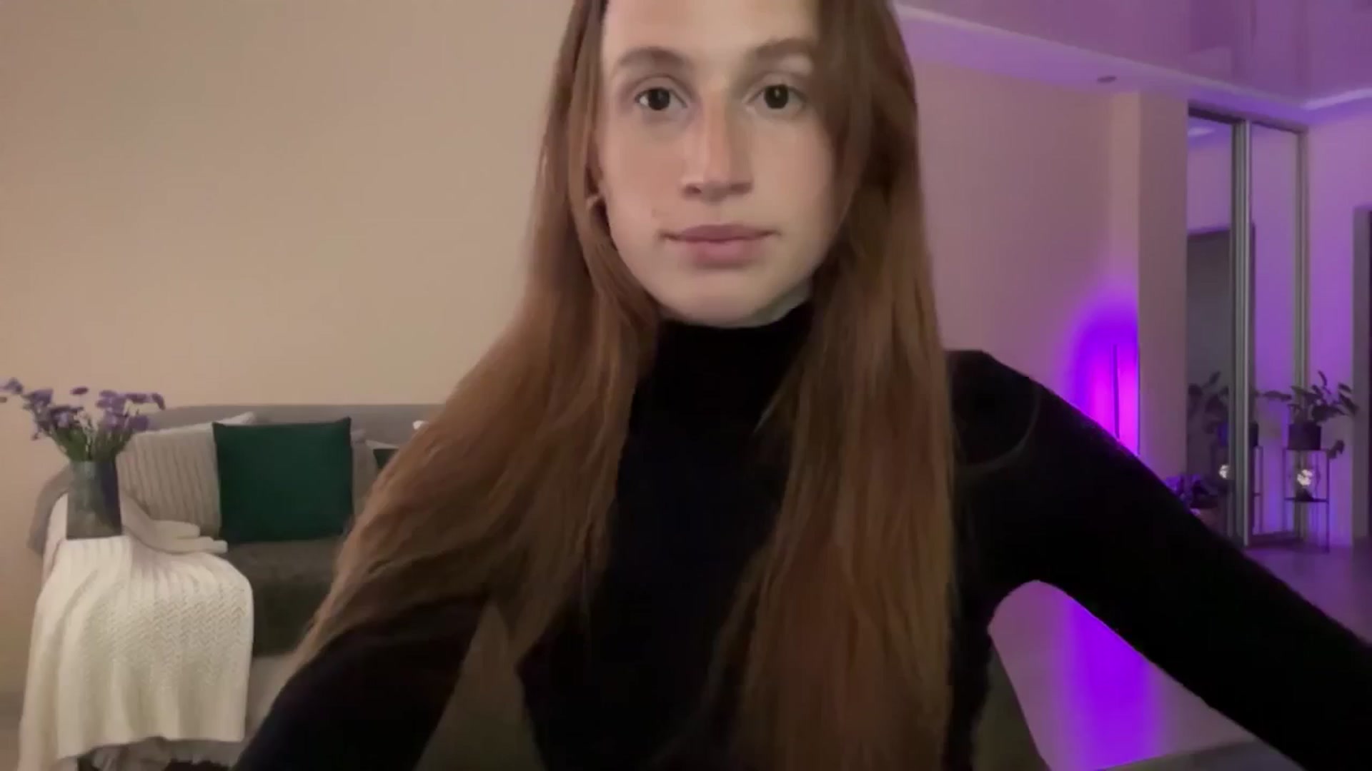 Gallery image thumbnail from LovelyBvnny's myfreecams stream on, 06/02/2024, 16:48 image 2 of 20